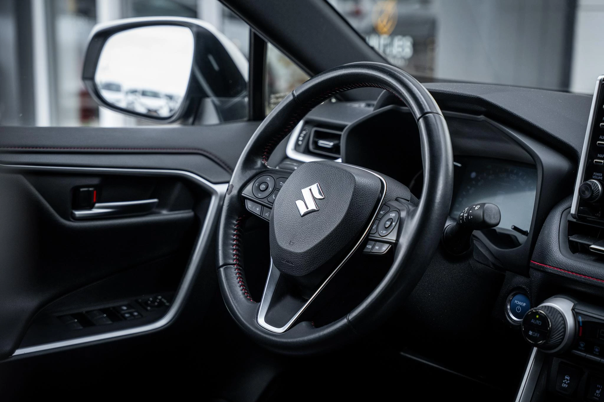 Hoofdafbeelding Suzuki Across