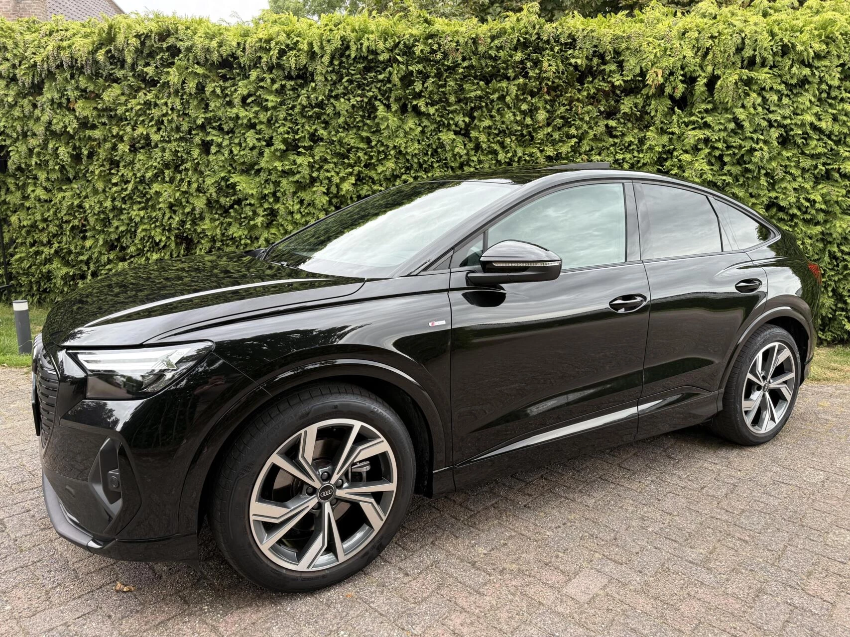Hoofdafbeelding Audi Q4 e-tron
