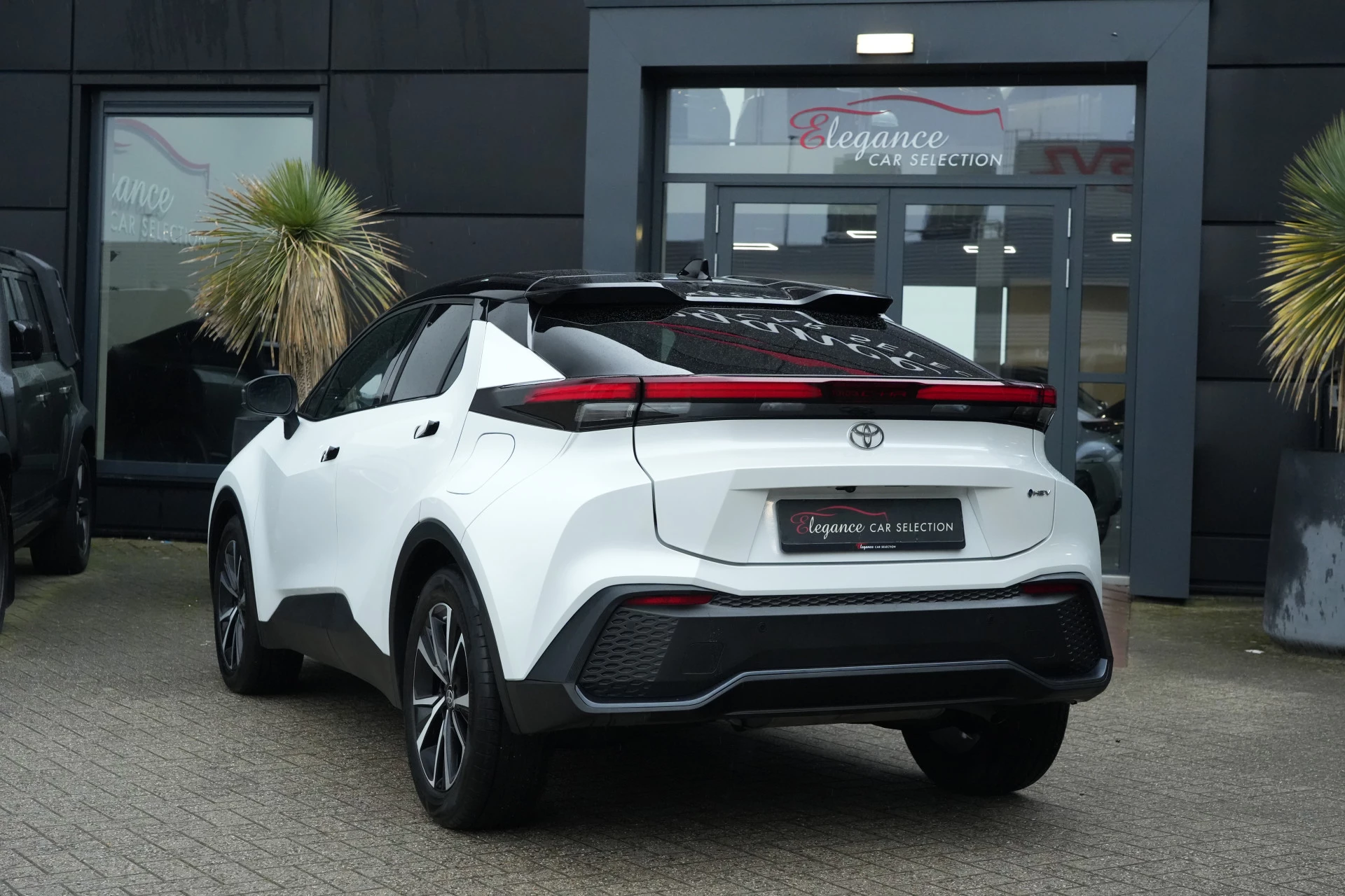 Hoofdafbeelding Toyota C-HR