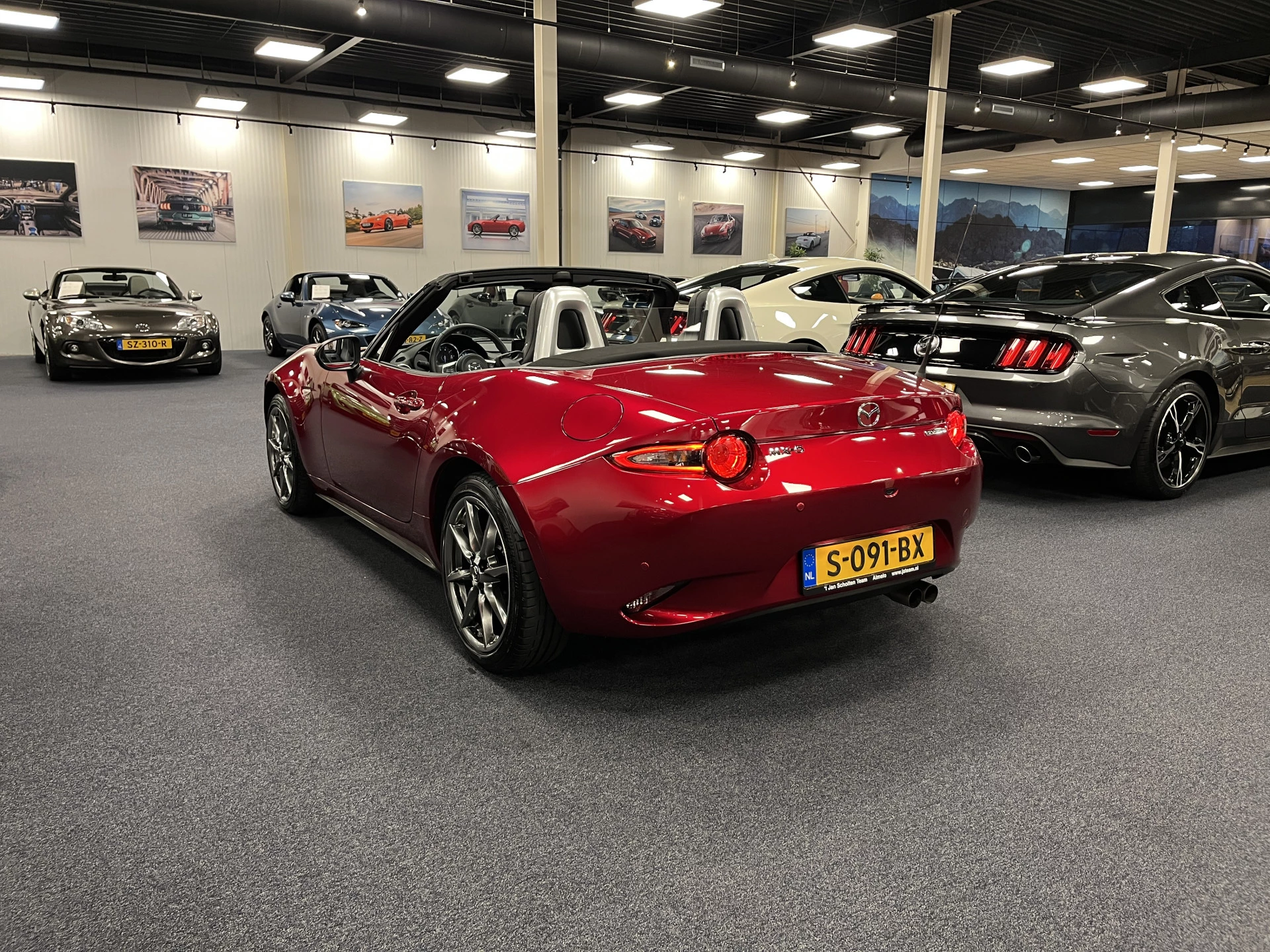 Hoofdafbeelding Mazda MX-5