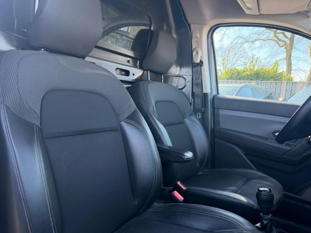 Hoofdafbeelding Renault Express