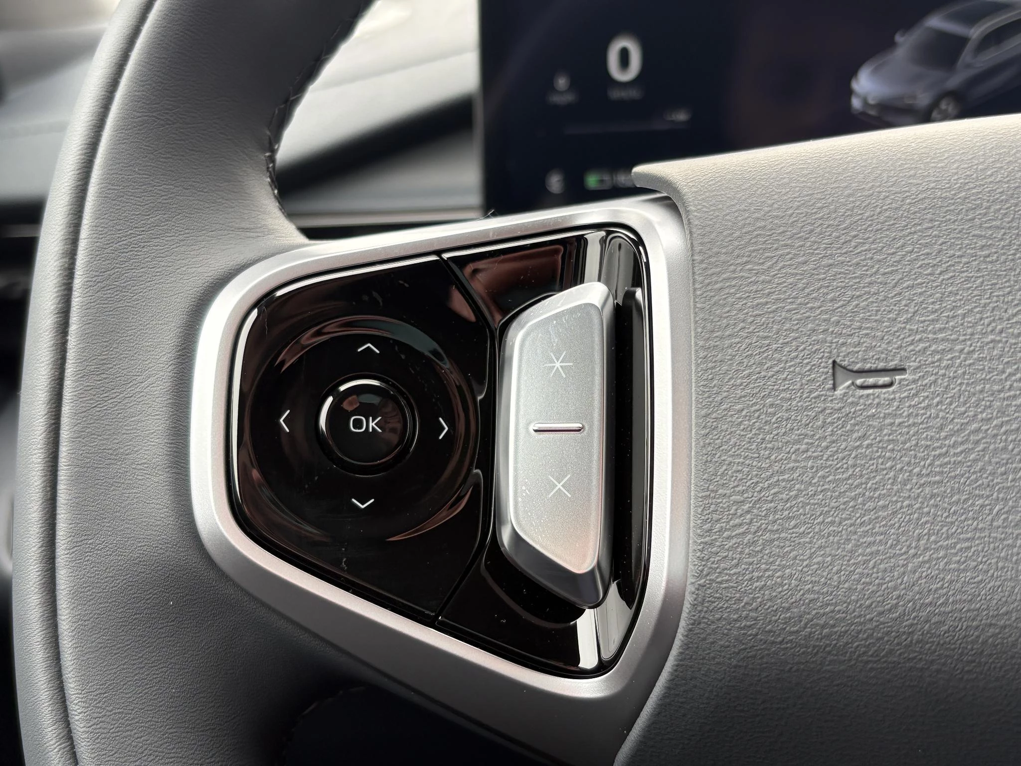 Hoofdafbeelding Geely E5