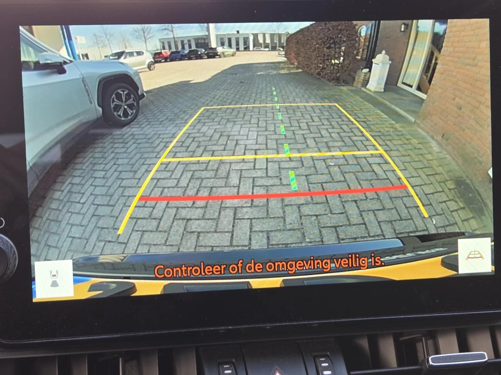 Hoofdafbeelding Suzuki Across