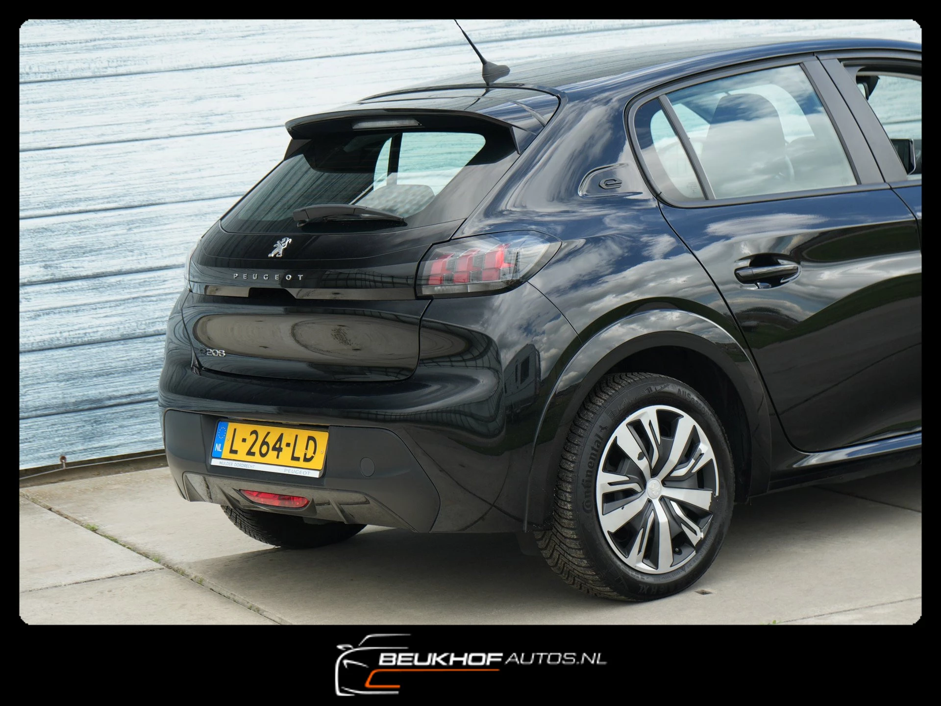 Hoofdafbeelding Peugeot e-208