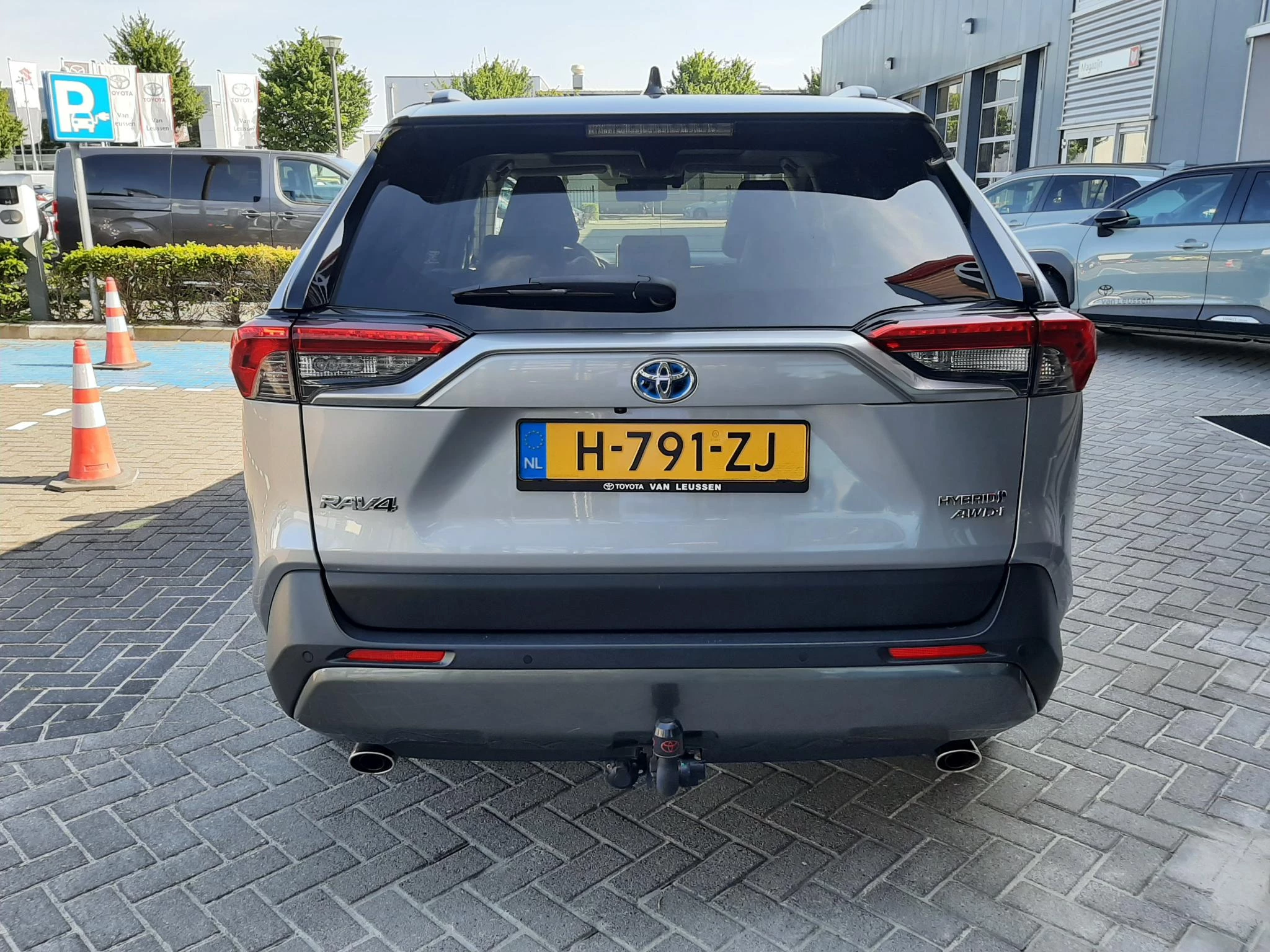 Hoofdafbeelding Toyota RAV4