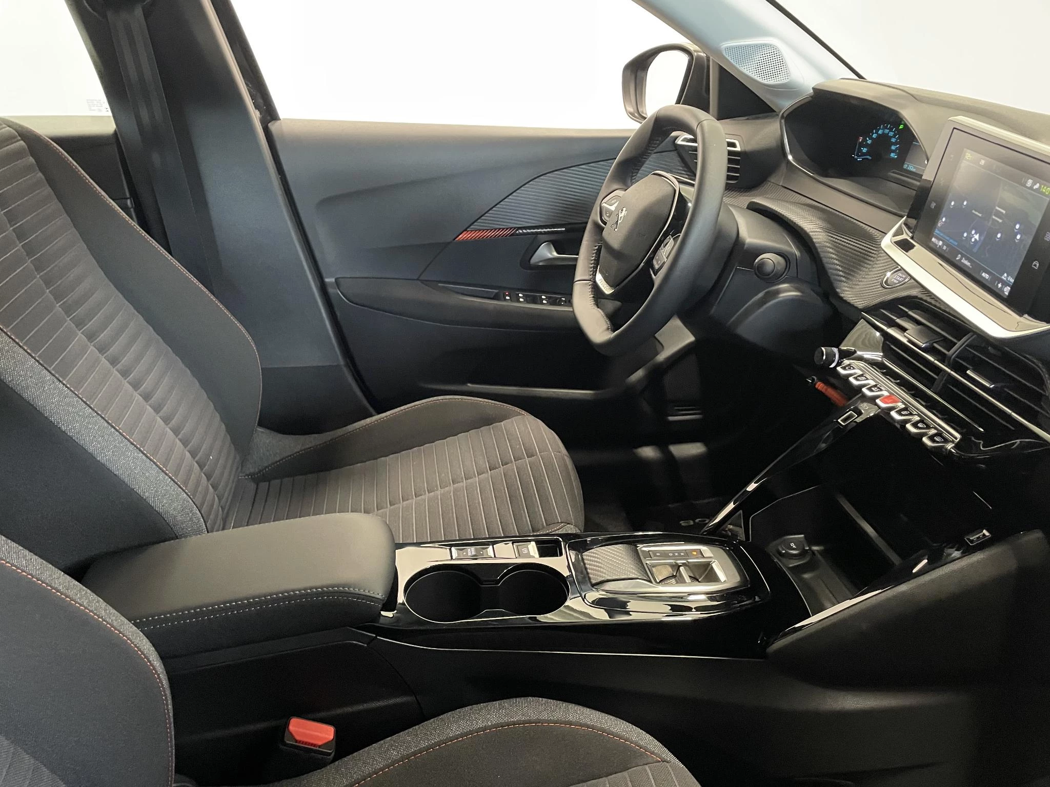 Hoofdafbeelding Peugeot e-208