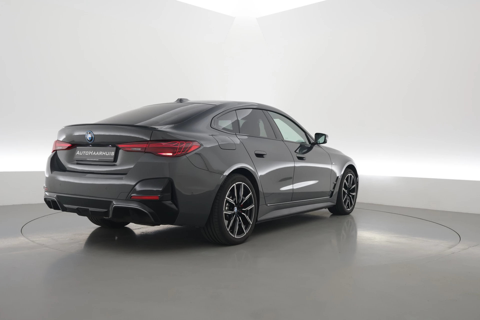 Hoofdafbeelding BMW i4