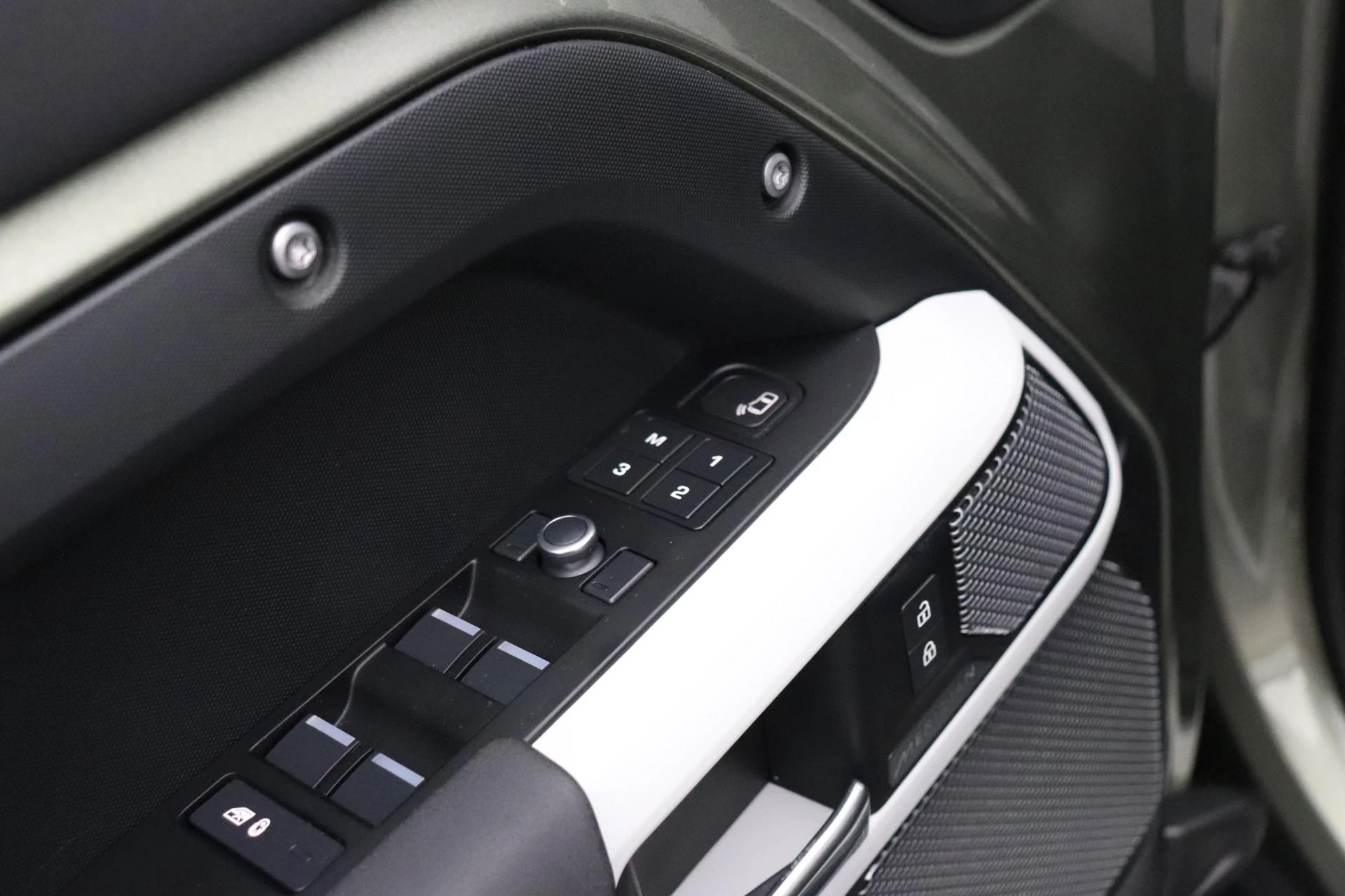 Hoofdafbeelding Land Rover Defender