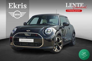 MINI 3-deurs Cooper S | Favoured Uitvoering | Pakket XL | Harman Kardon | Driving Assistant Professional | Head-Up Display | Stoel & Stuurverwarming | Panoramadak | Lentevoordeel
