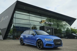 Audi A3 Sportback 1.4 TFSI 150pk S-line Virtual cockpit Sportstoelen Full led 18" LMV Stoelverwarming