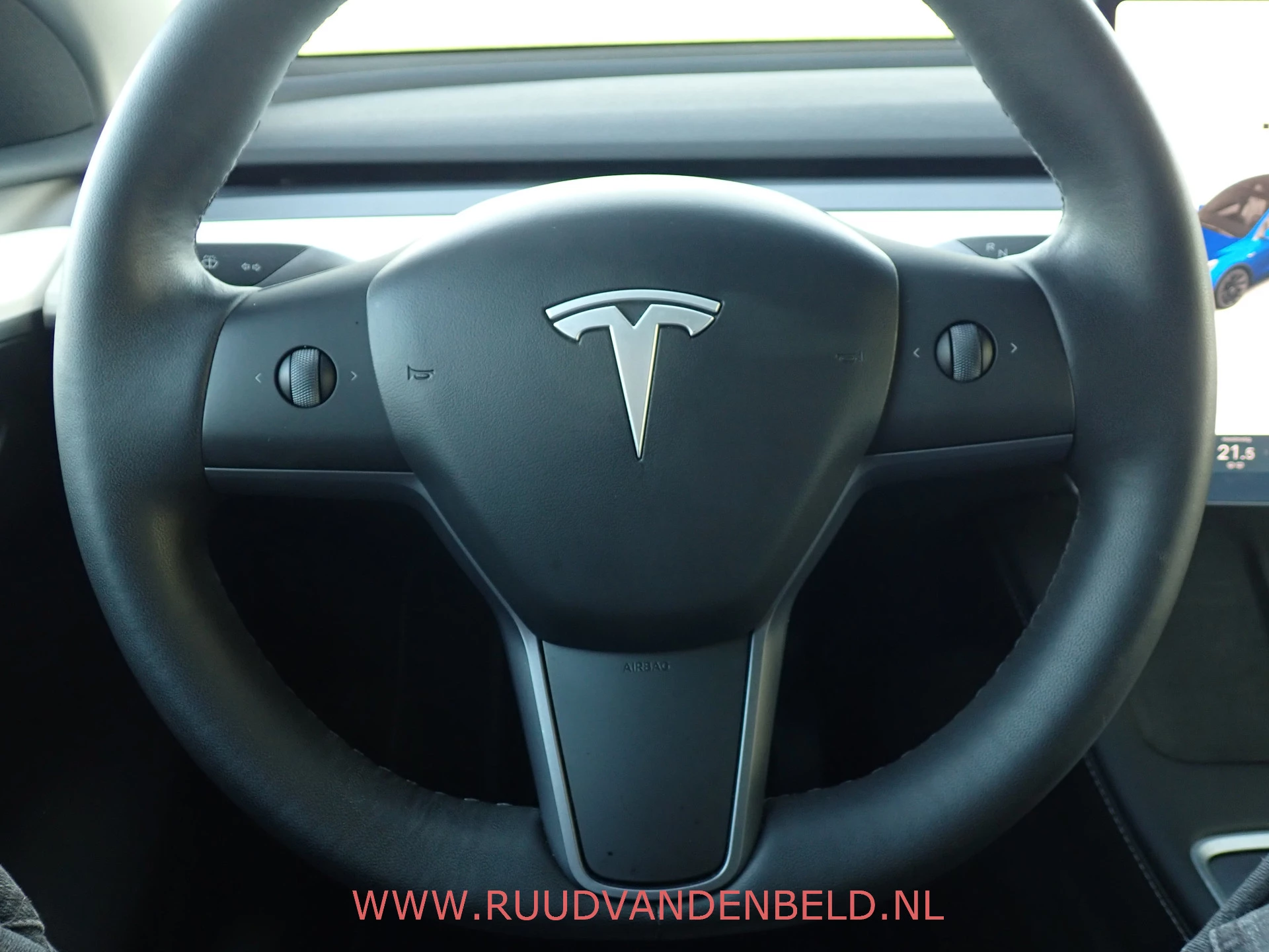 Hoofdafbeelding Tesla Model Y