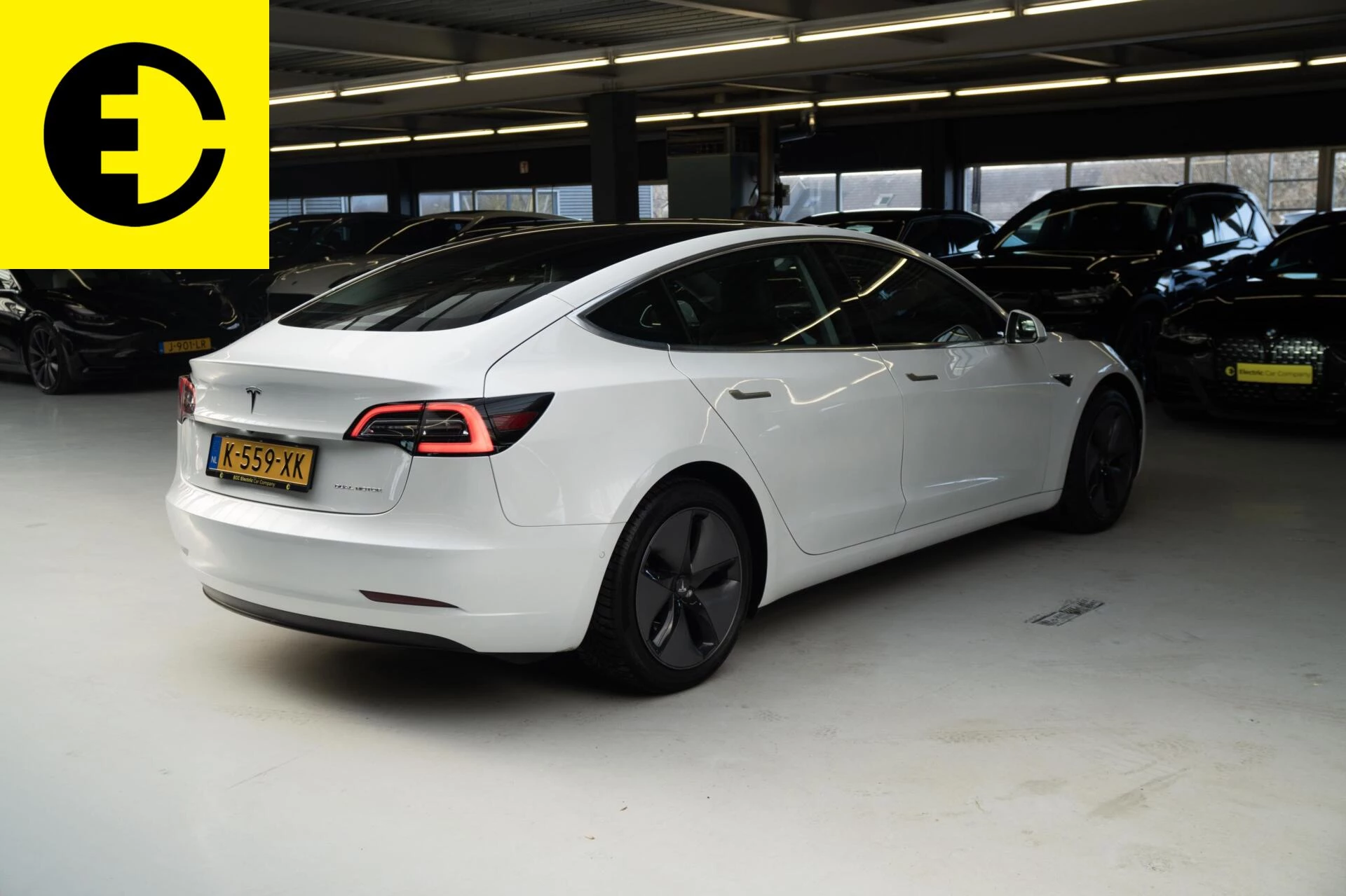 Hoofdafbeelding Tesla Model 3