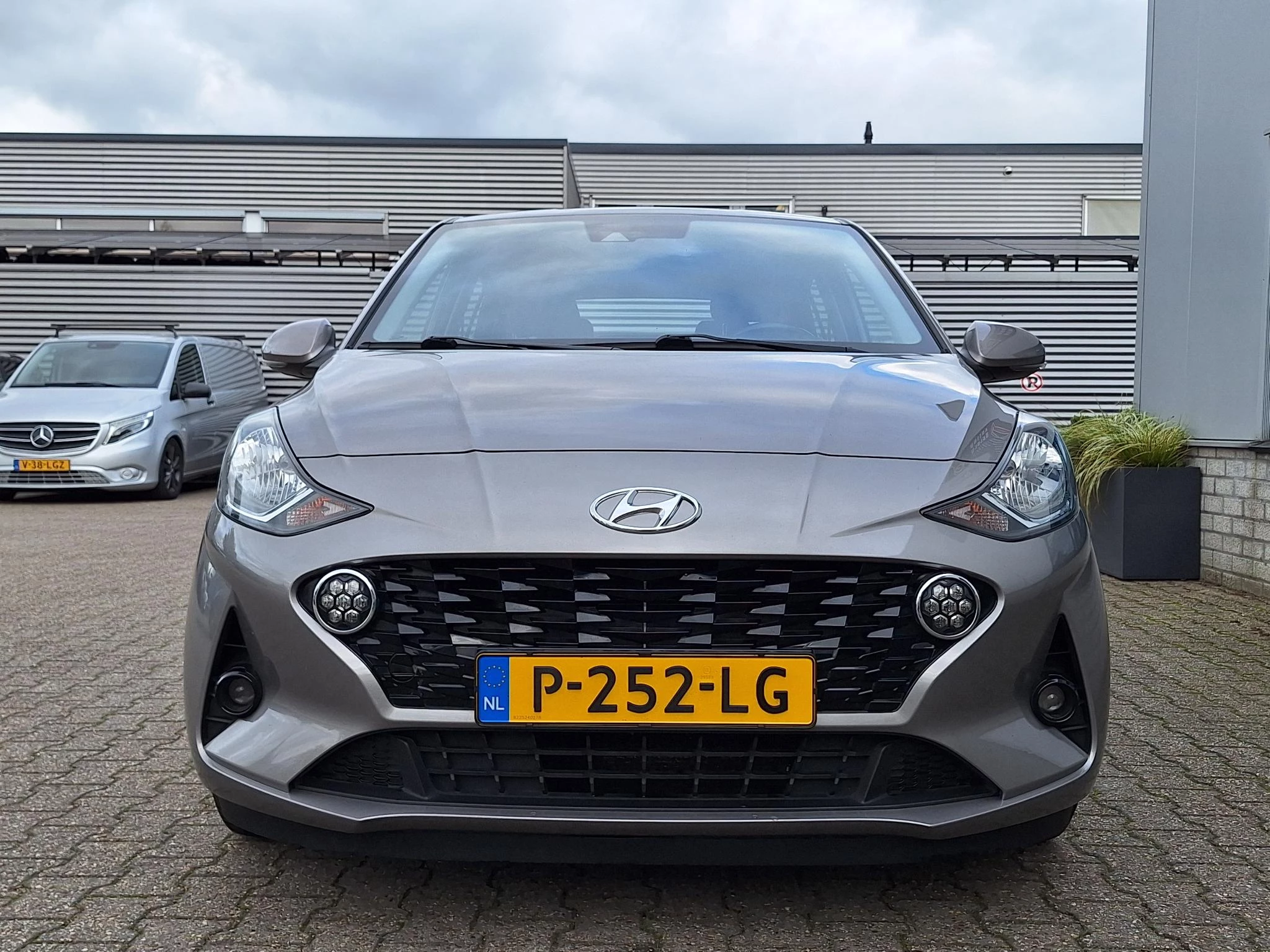 Hoofdafbeelding Hyundai i10