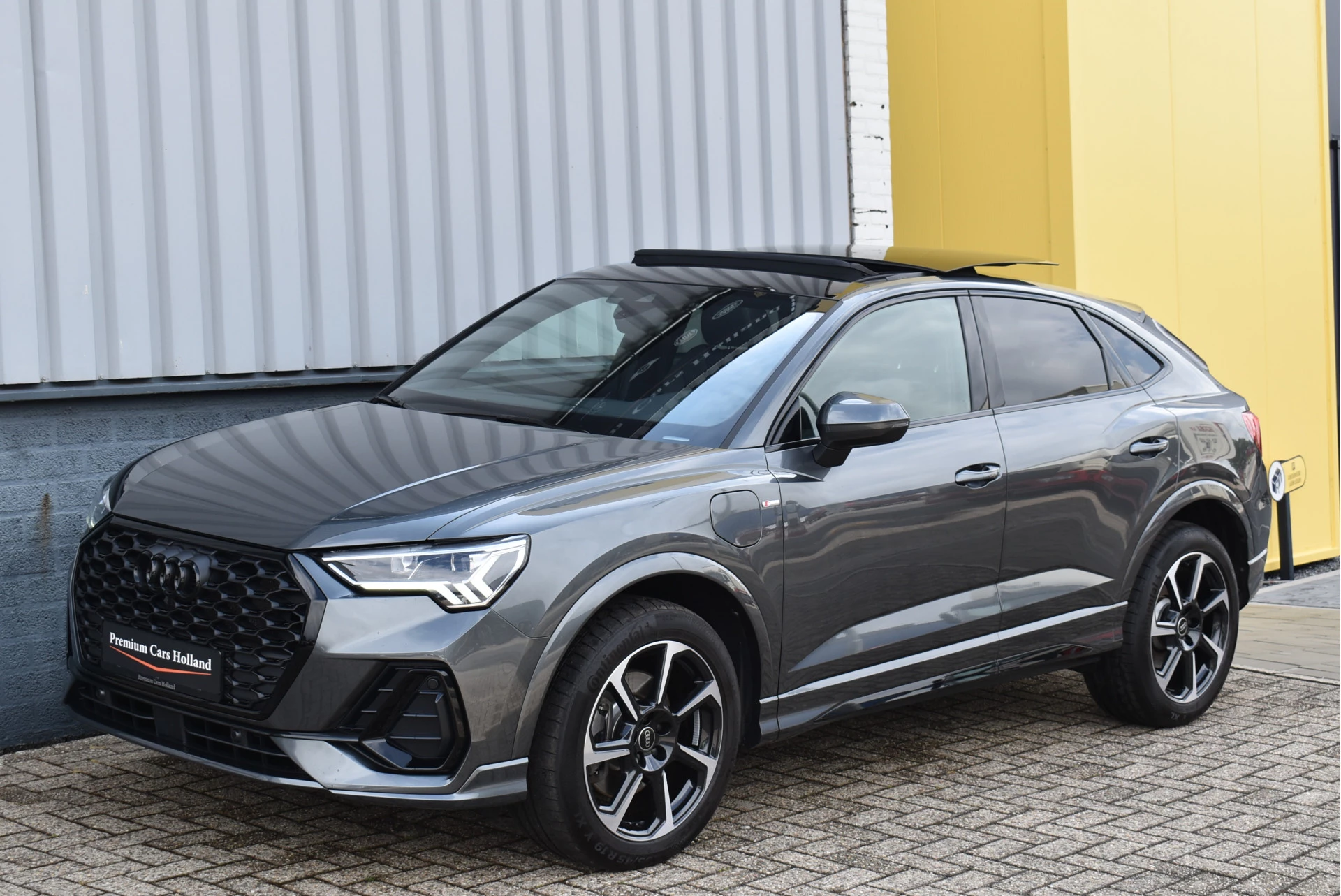 Hoofdafbeelding Audi Q3