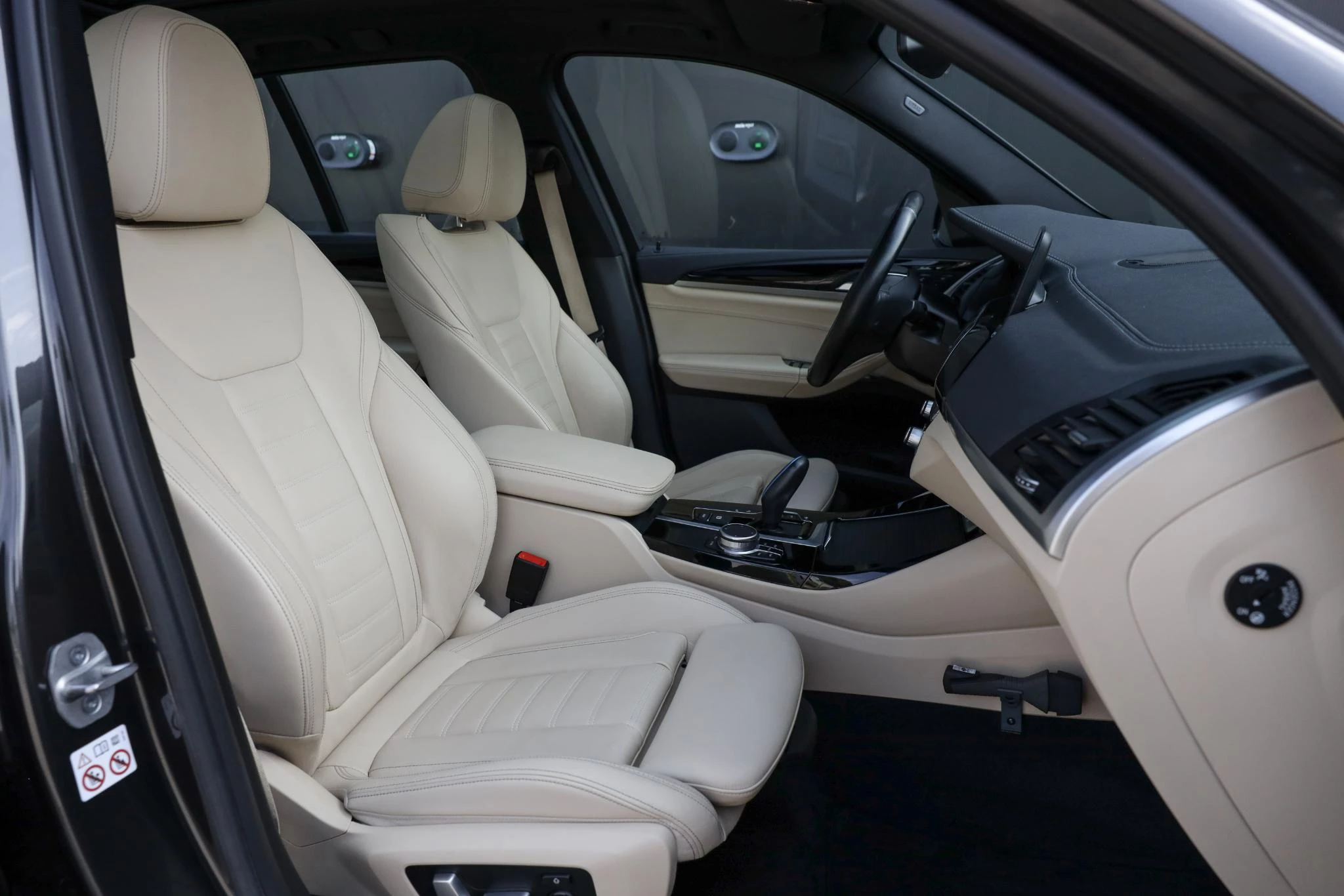 Hoofdafbeelding BMW iX3