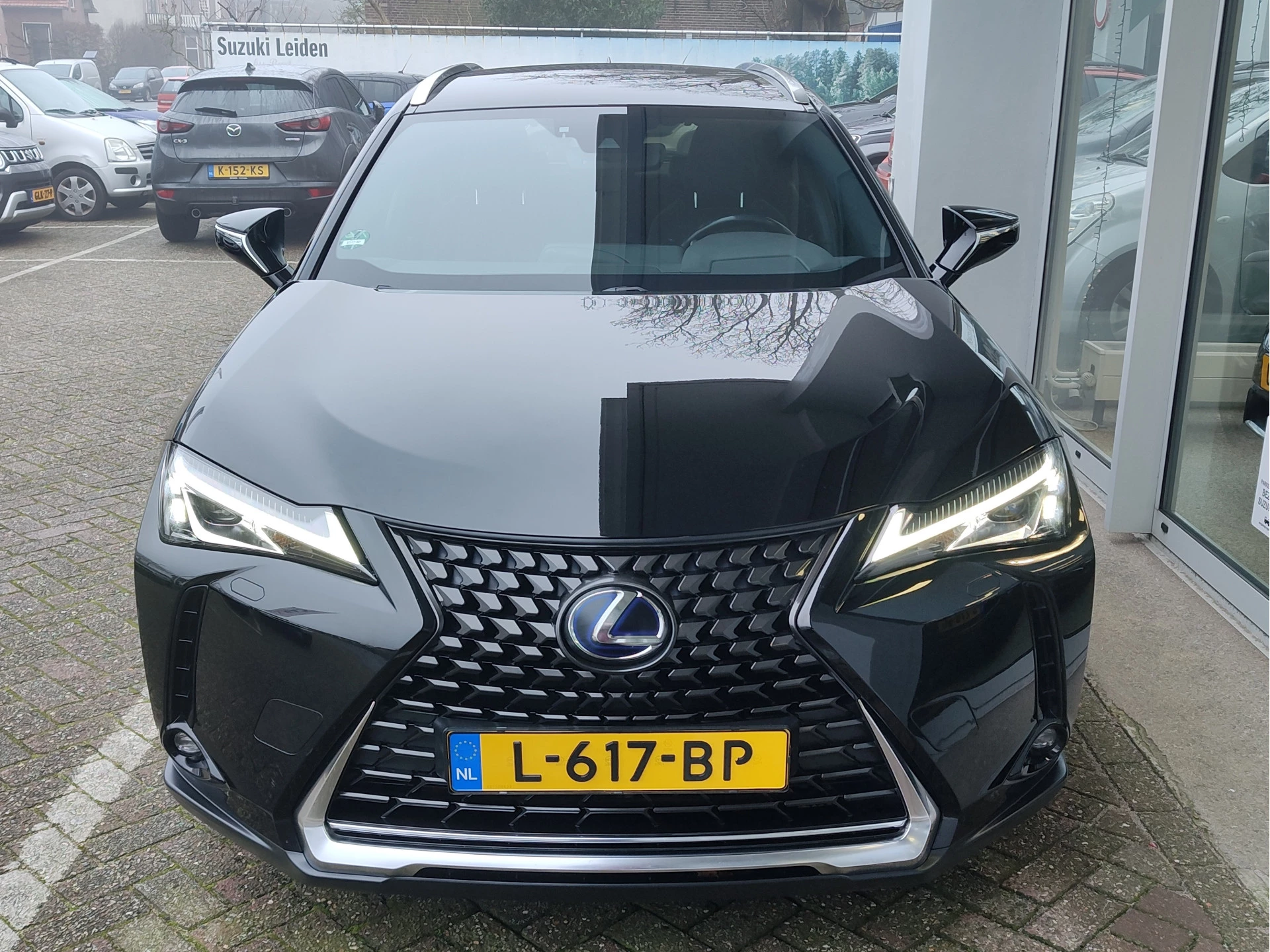 Hoofdafbeelding Lexus UX