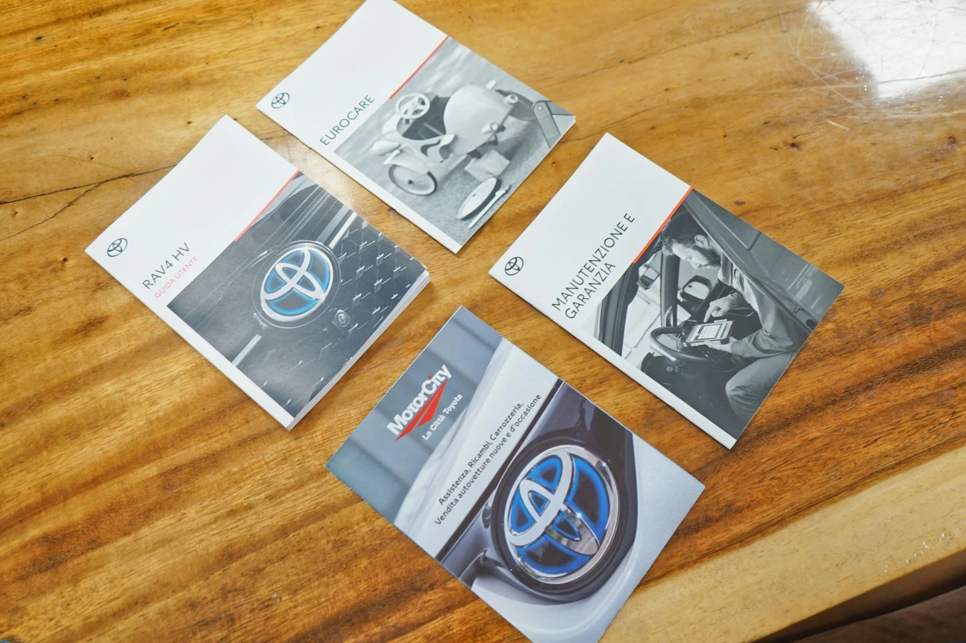 Hoofdafbeelding Toyota RAV4