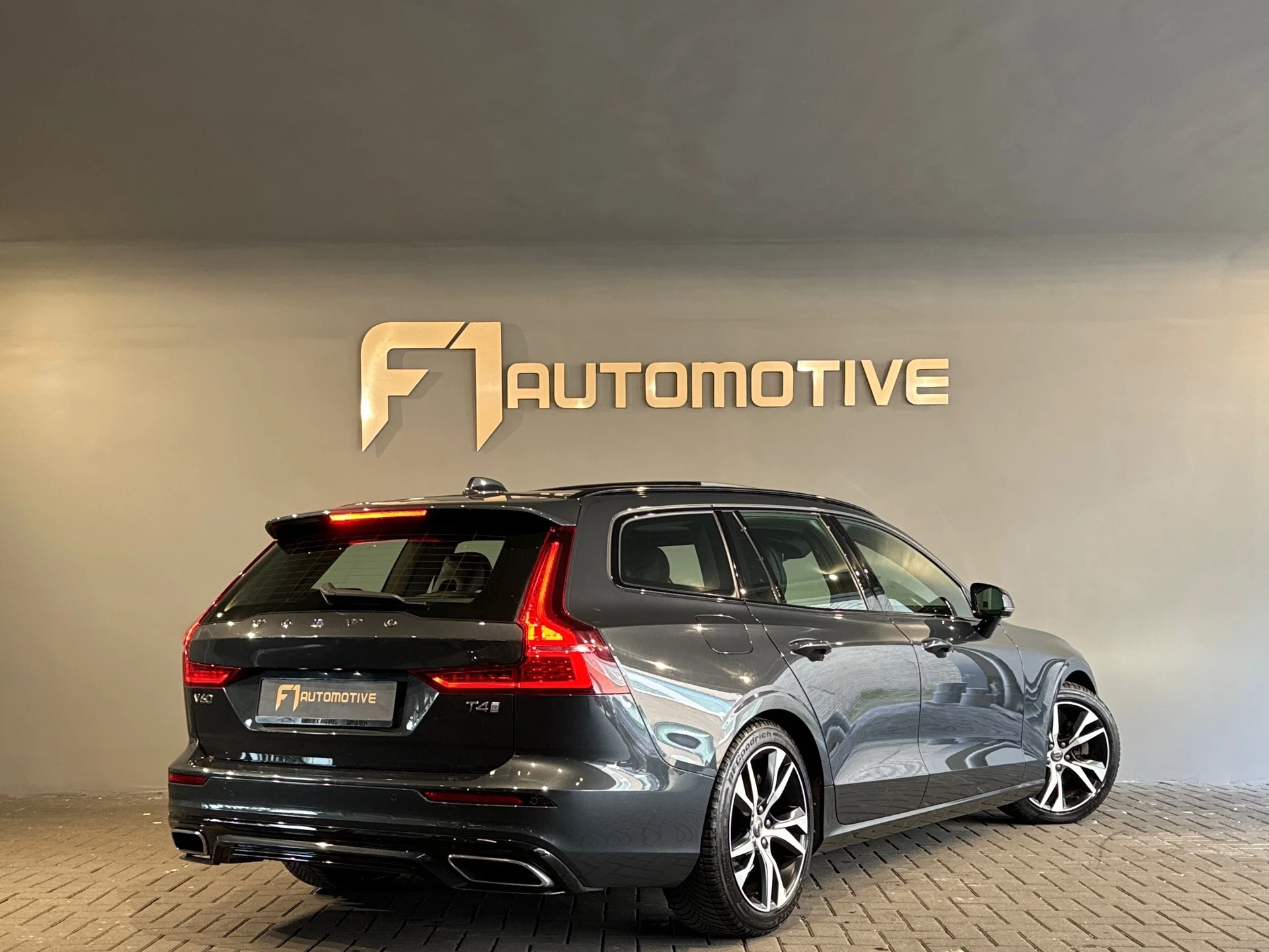 Hoofdafbeelding Volvo V60