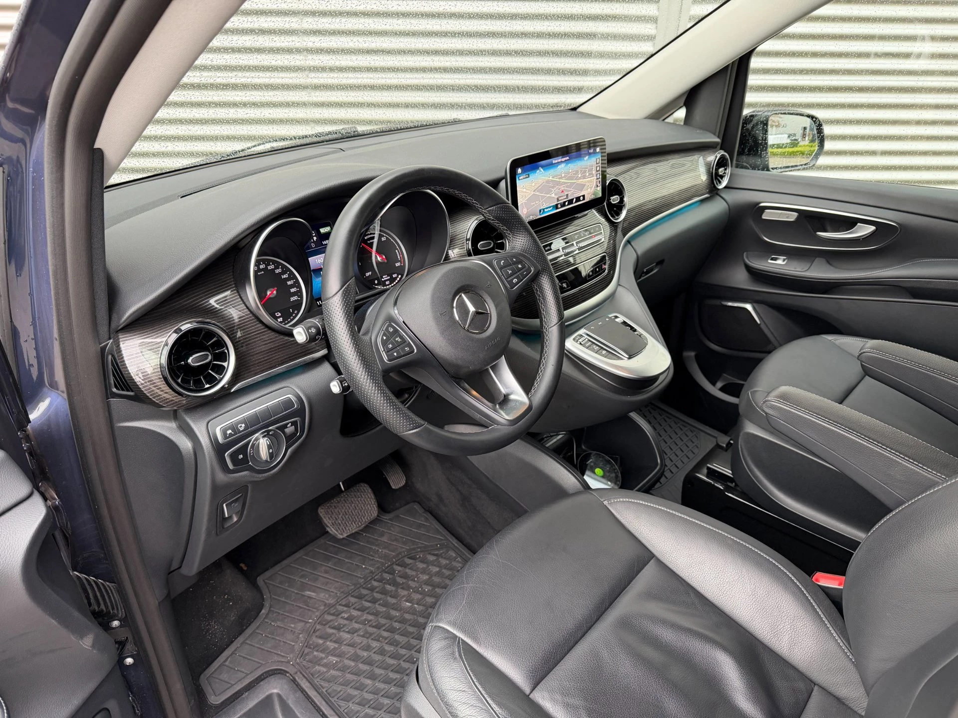 Hoofdafbeelding Mercedes-Benz EQV