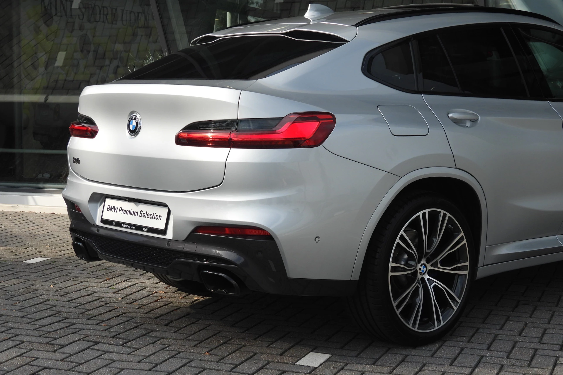Hoofdafbeelding BMW X4