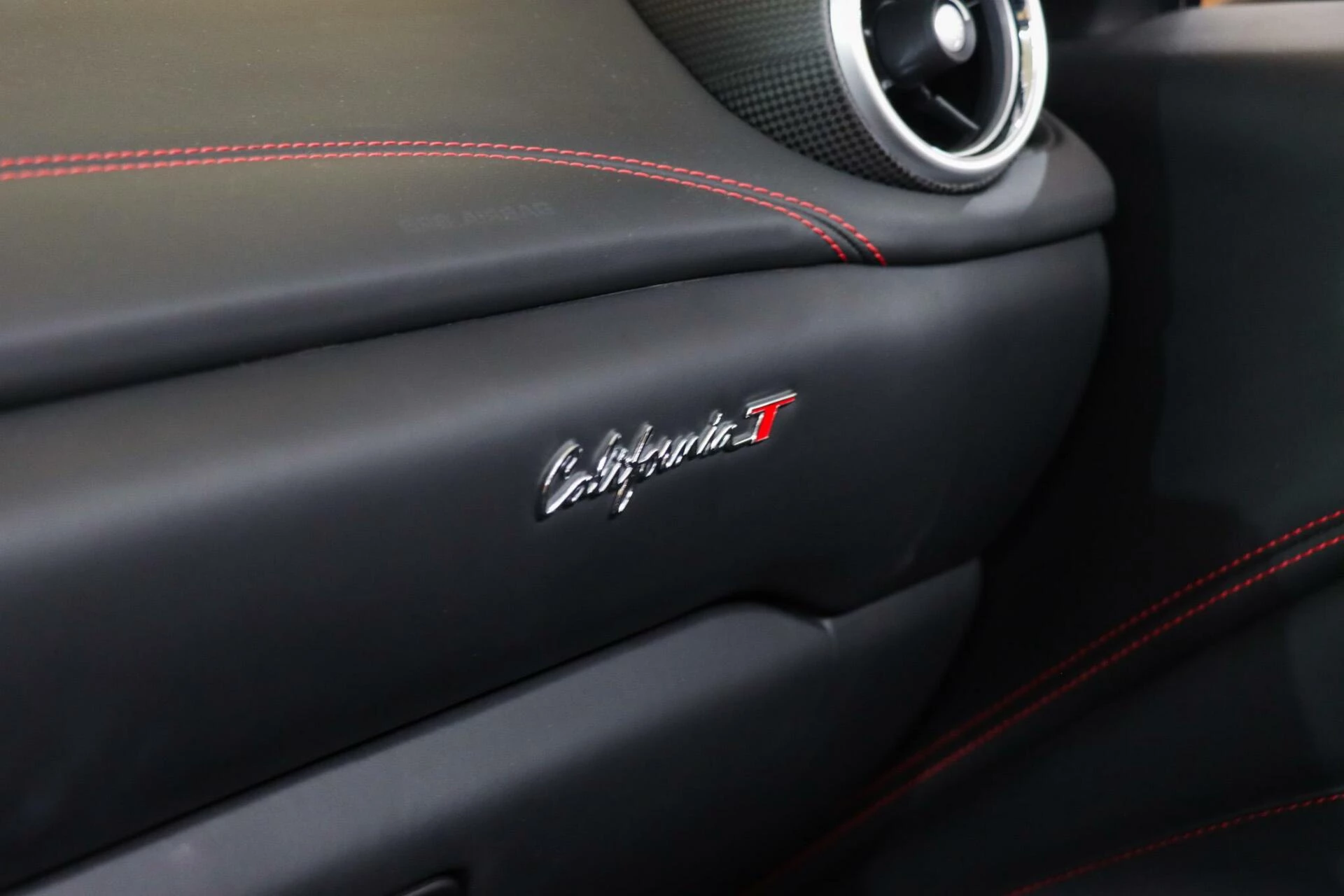 Hoofdafbeelding Ferrari California