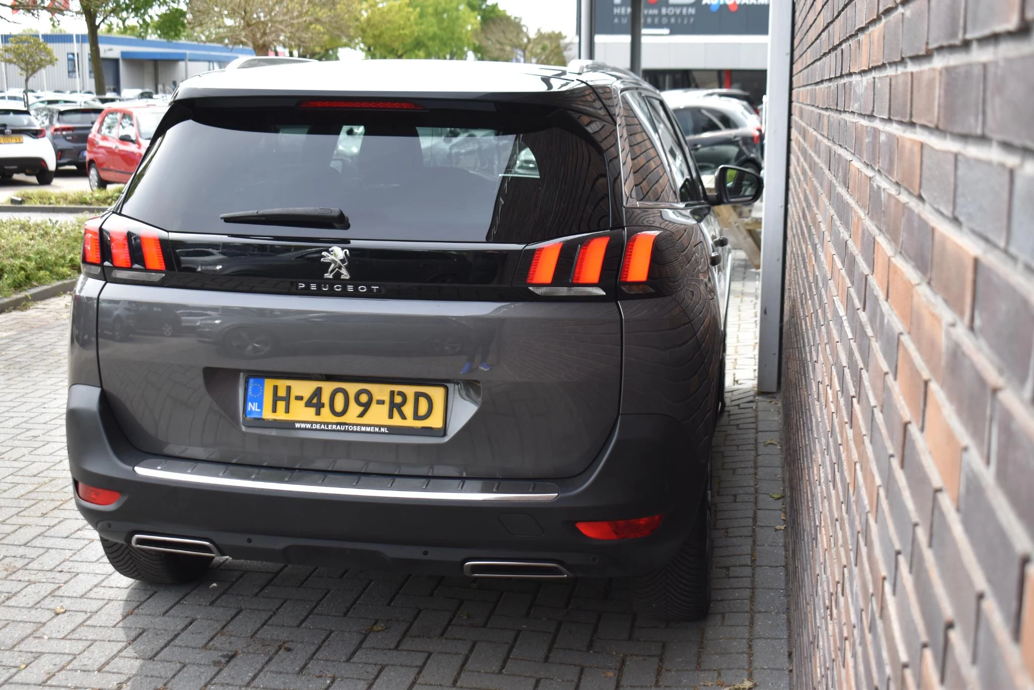 Hoofdafbeelding Peugeot 5008