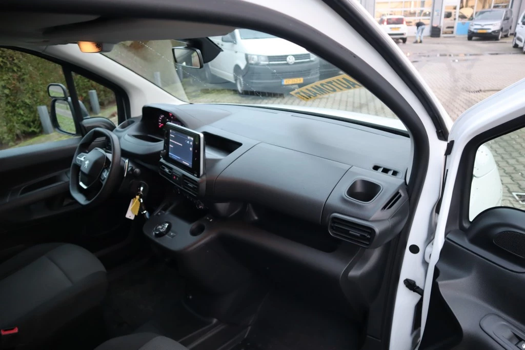 Hoofdafbeelding Peugeot Partner