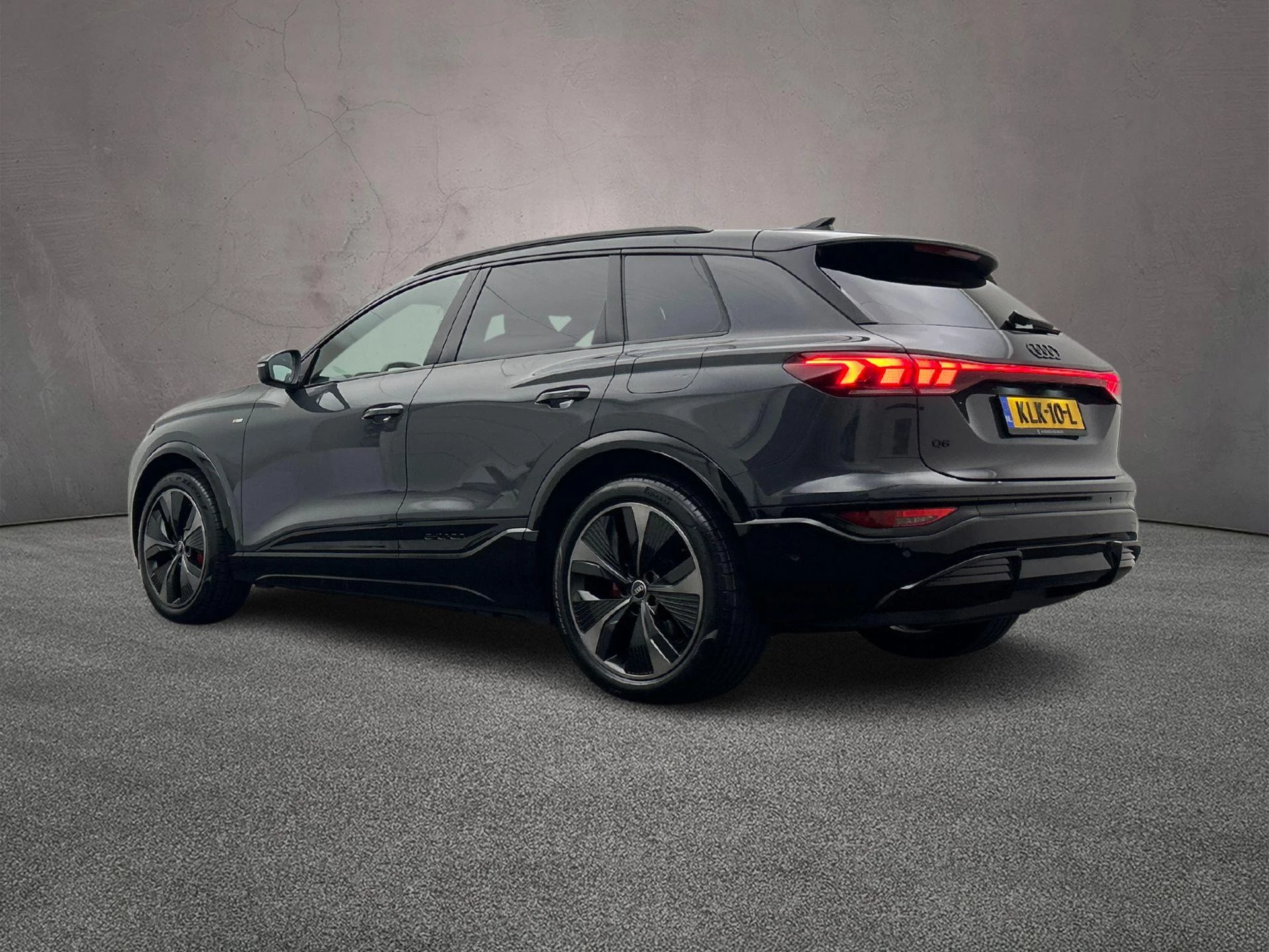 Hoofdafbeelding Audi Q6 e-tron