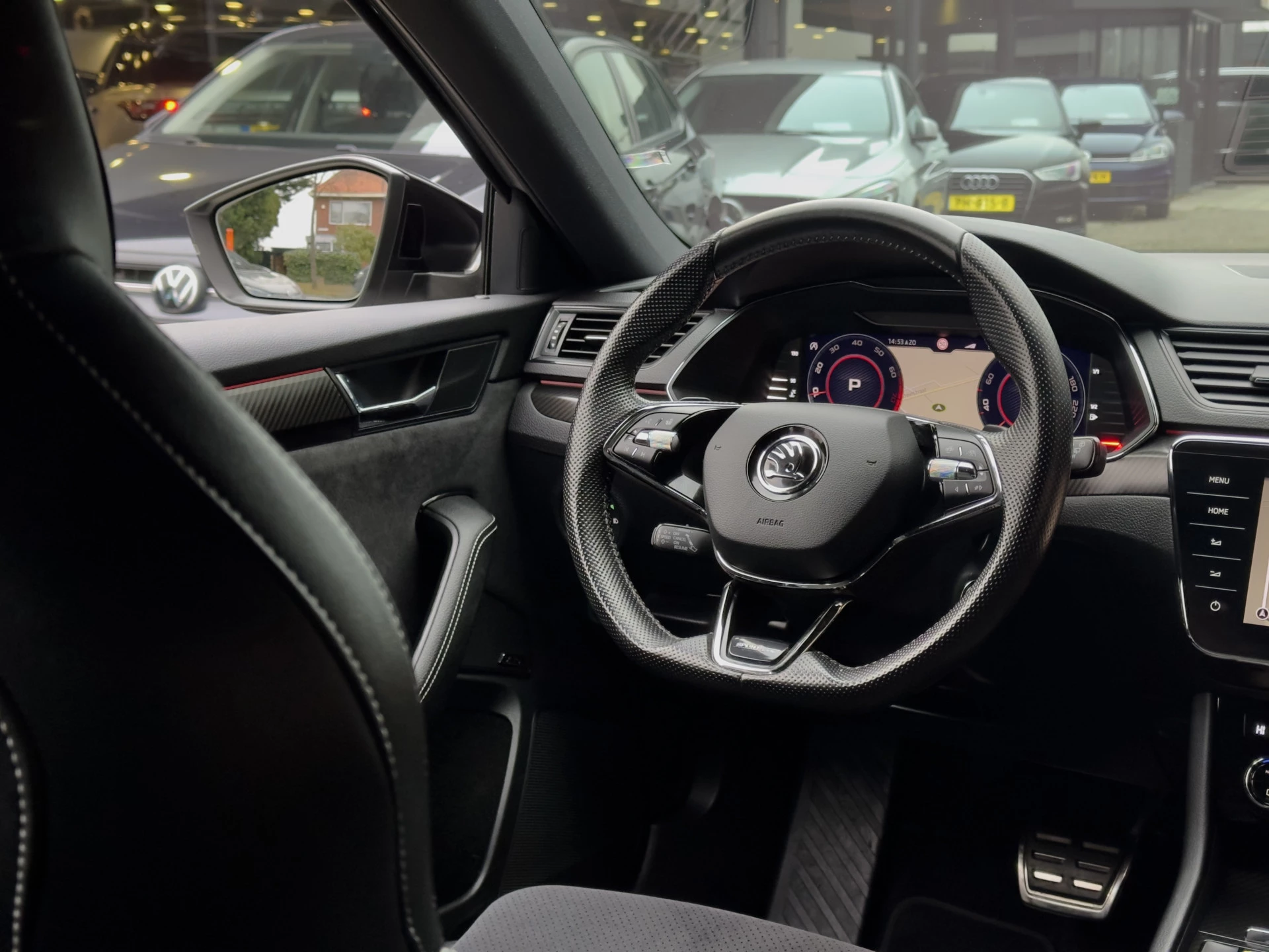 Hoofdafbeelding Škoda Superb