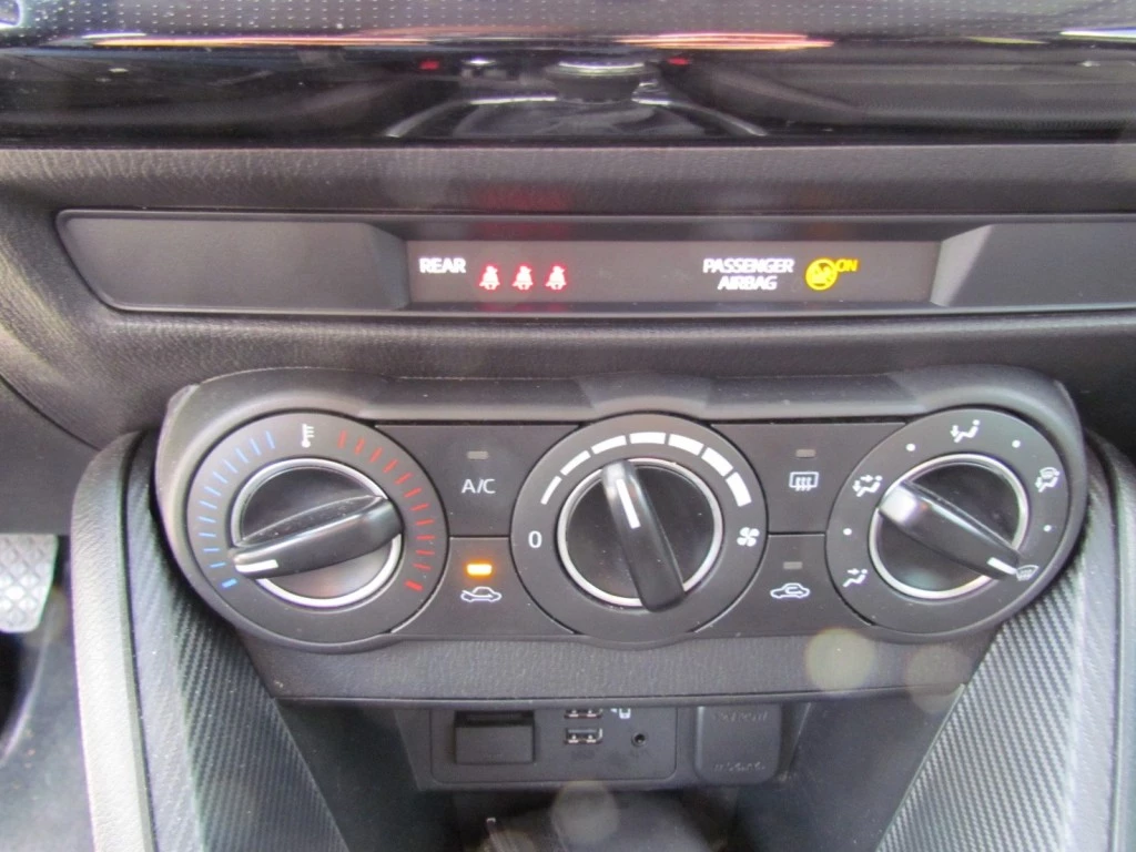 Hoofdafbeelding Mazda 2