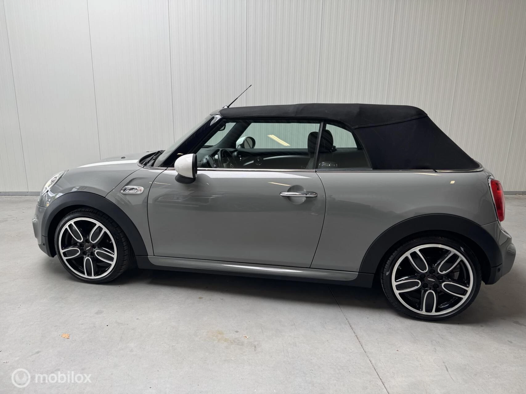 Hoofdafbeelding MINI Cooper S Cabrio