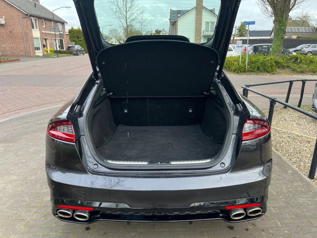 Hoofdafbeelding Kia Stinger