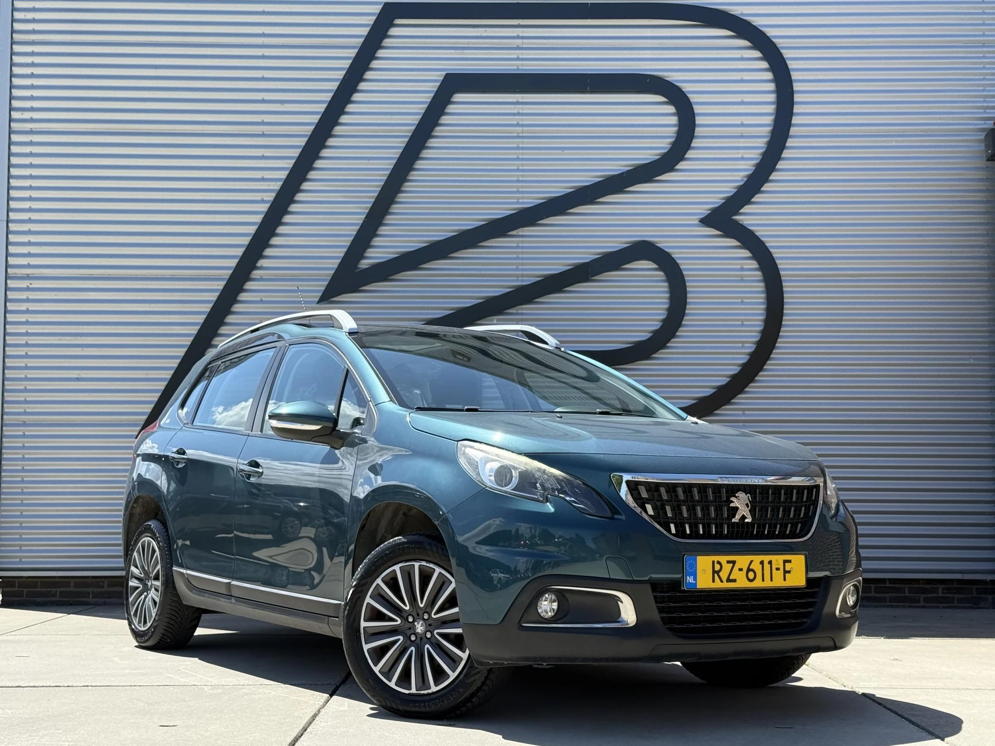 Hoofdafbeelding Peugeot 2008