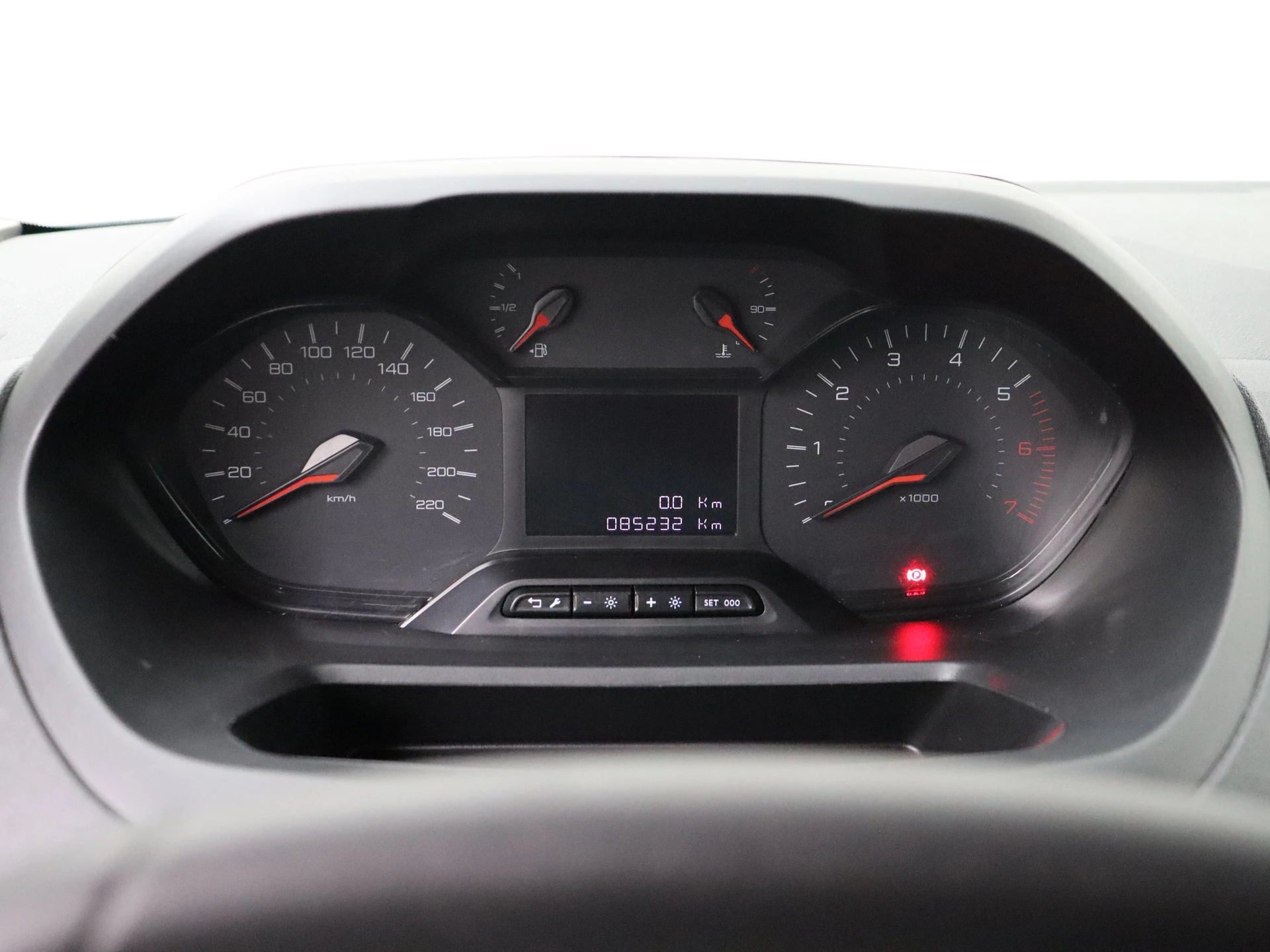 Hoofdafbeelding Peugeot Partner