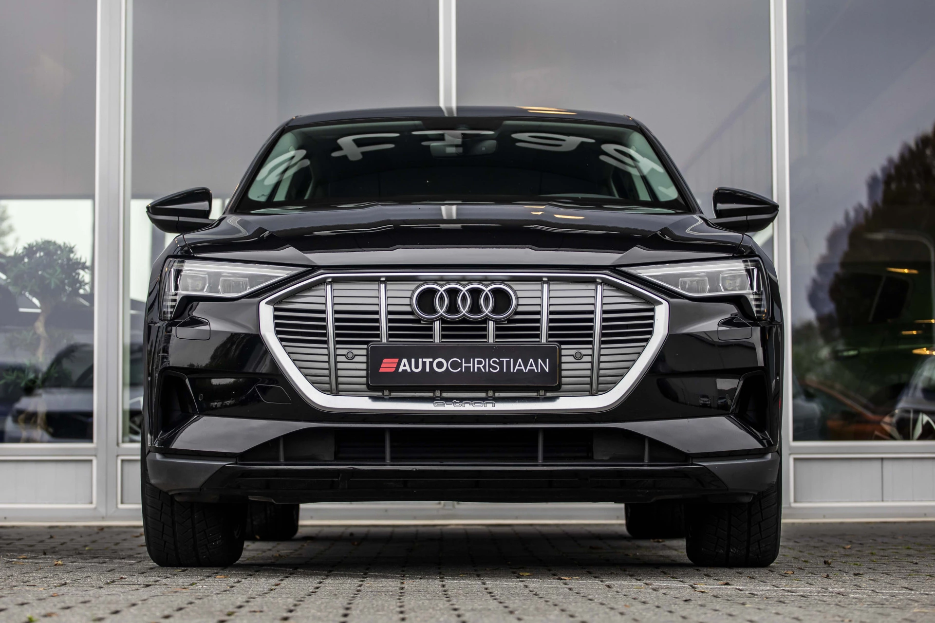 Hoofdafbeelding Audi e-tron