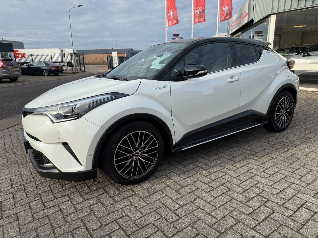 Hoofdafbeelding Toyota C-HR