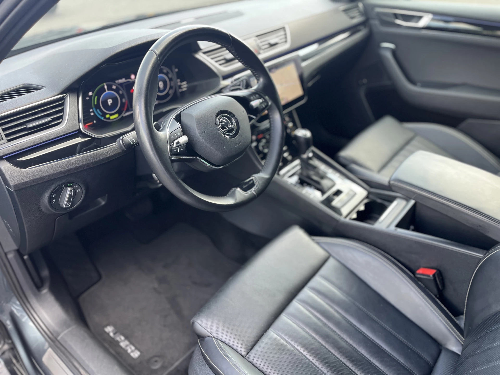 Hoofdafbeelding Škoda Superb