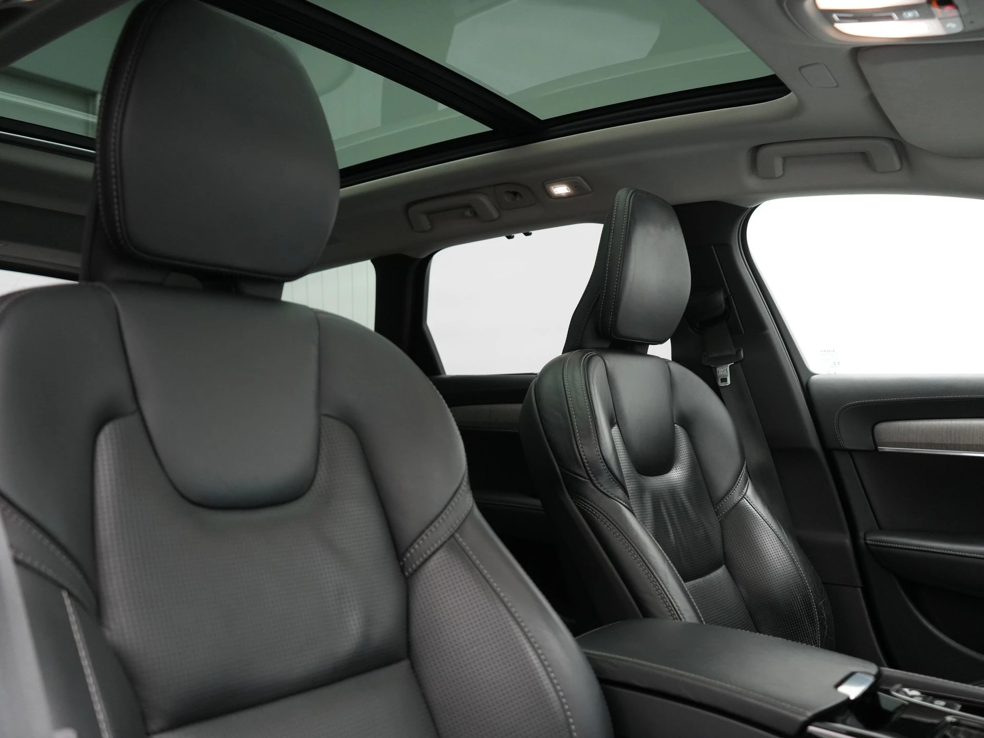 Hoofdafbeelding Volvo V90