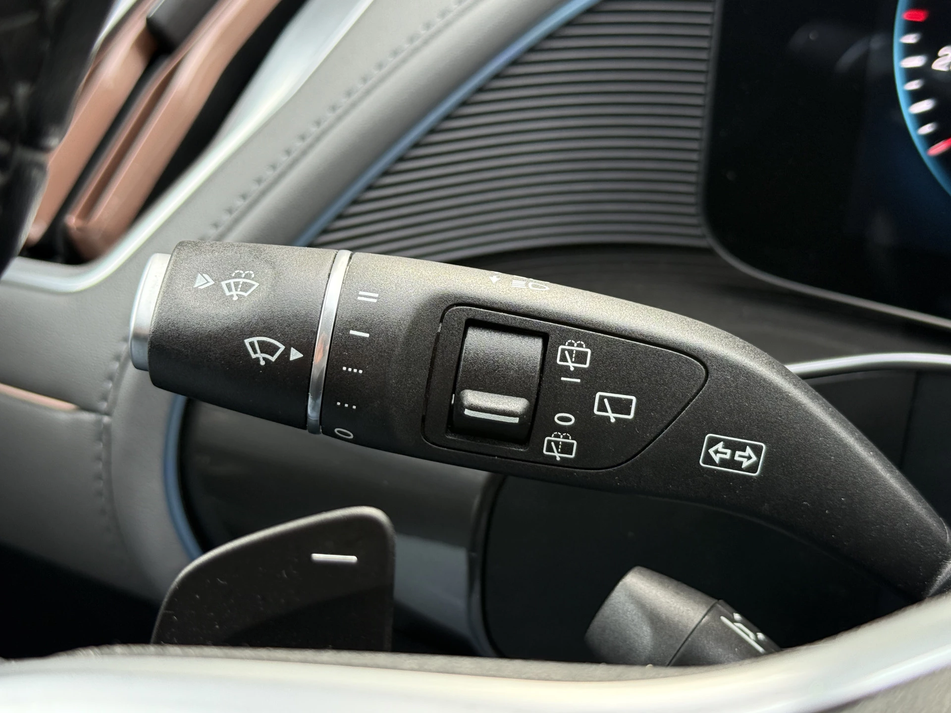 Hoofdafbeelding Mercedes-Benz EQC