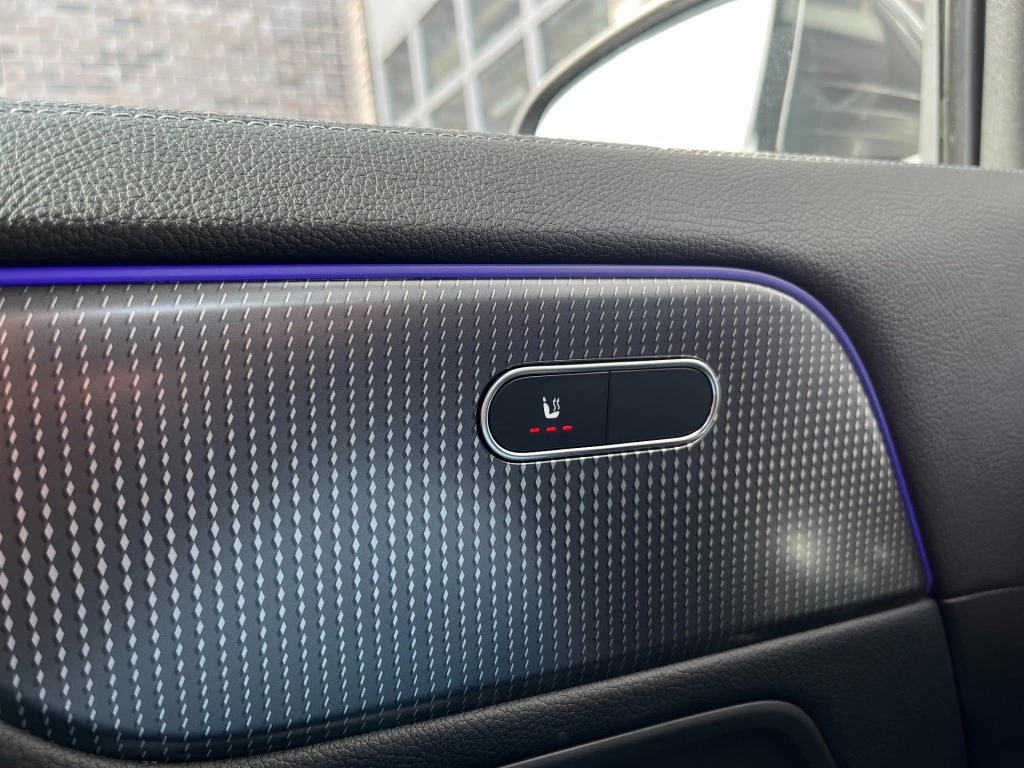 Hoofdafbeelding Mercedes-Benz EQA