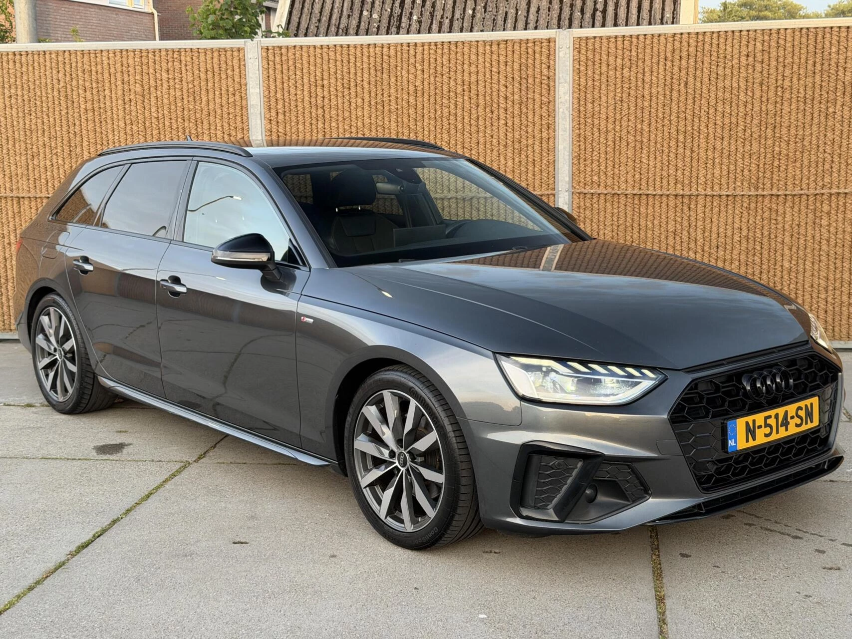 Hoofdafbeelding Audi A4