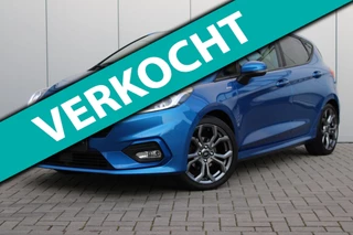 Hoofdafbeelding Ford Fiesta Ford Fiesta 1.0 EcoBoost ST-Line CARPLAY I B&O I DAB I LIM I STOELVERWARMING I KEYLESS START I