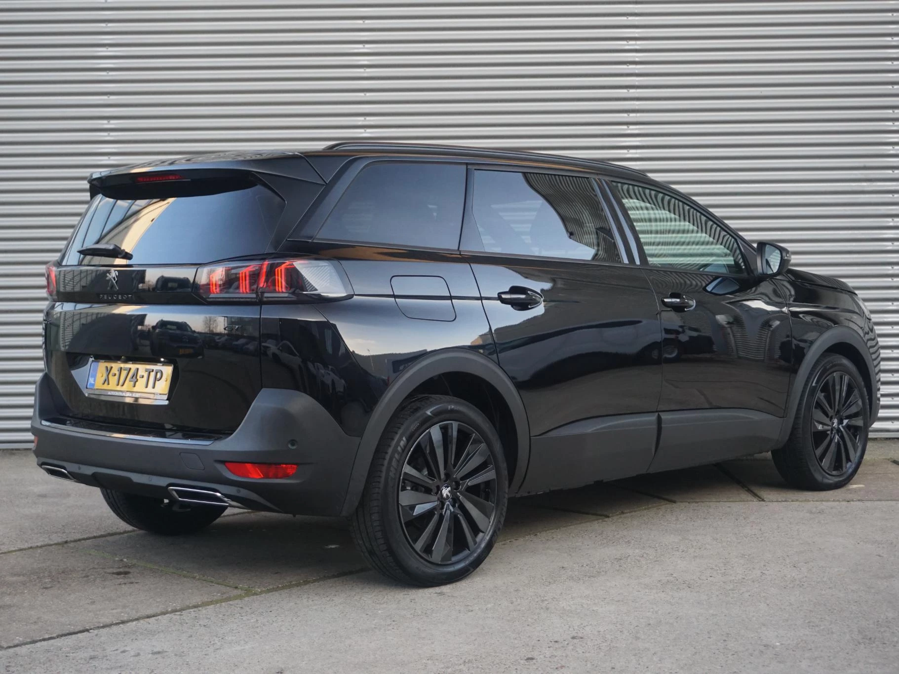 Hoofdafbeelding Peugeot 5008