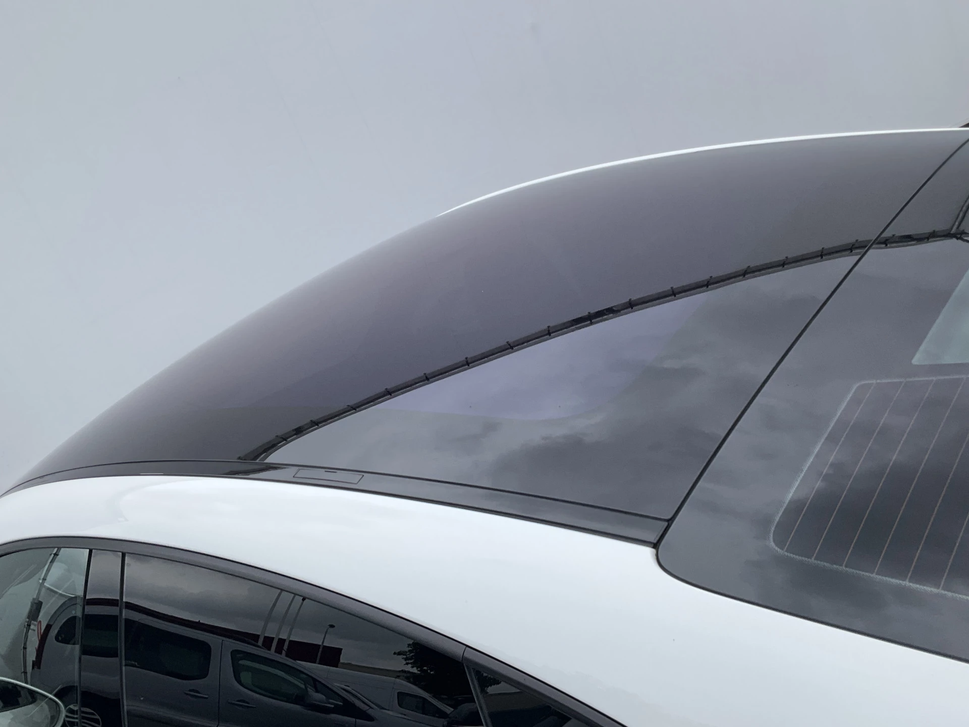 Hoofdafbeelding Porsche Taycan