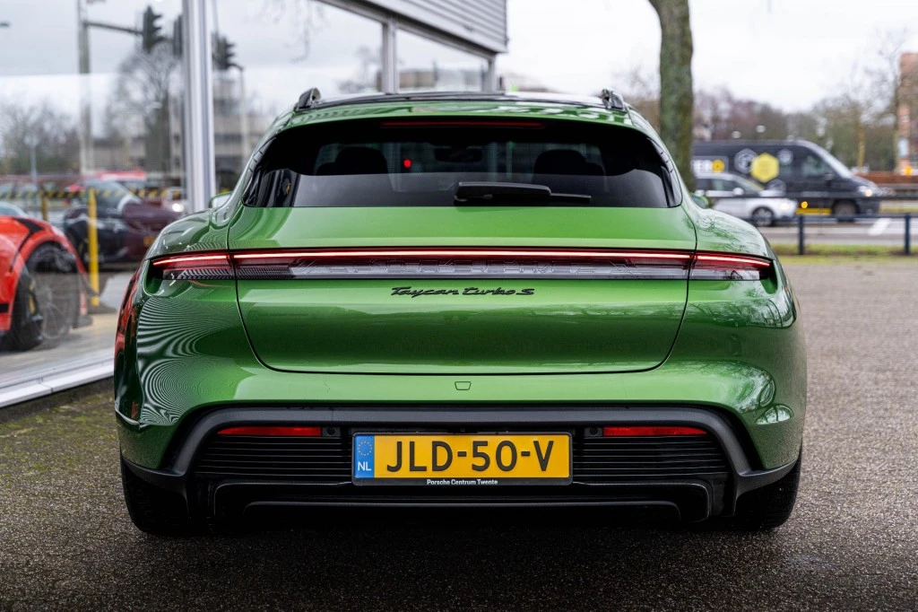 Hoofdafbeelding Porsche Taycan