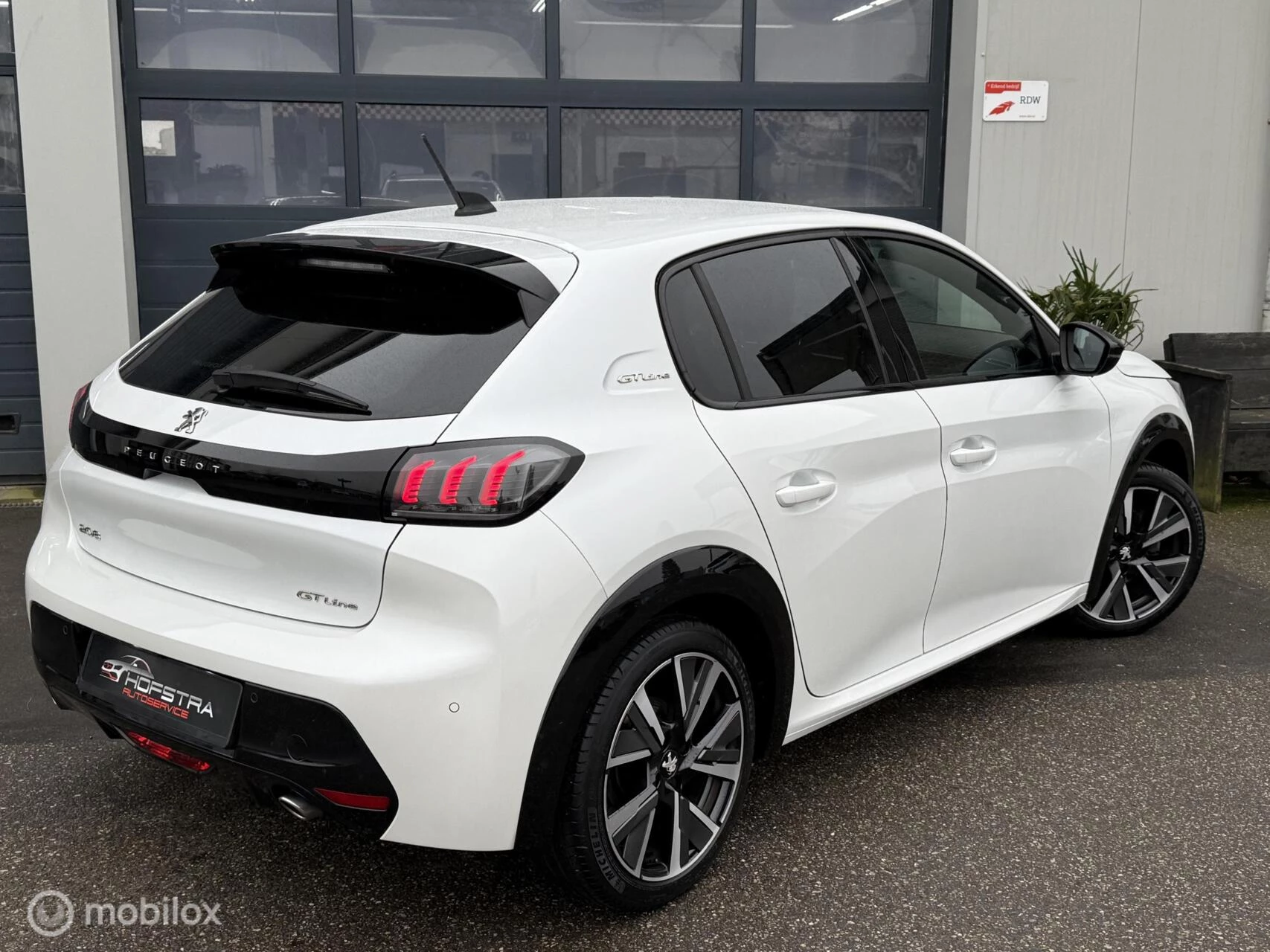 Hoofdafbeelding Peugeot 208