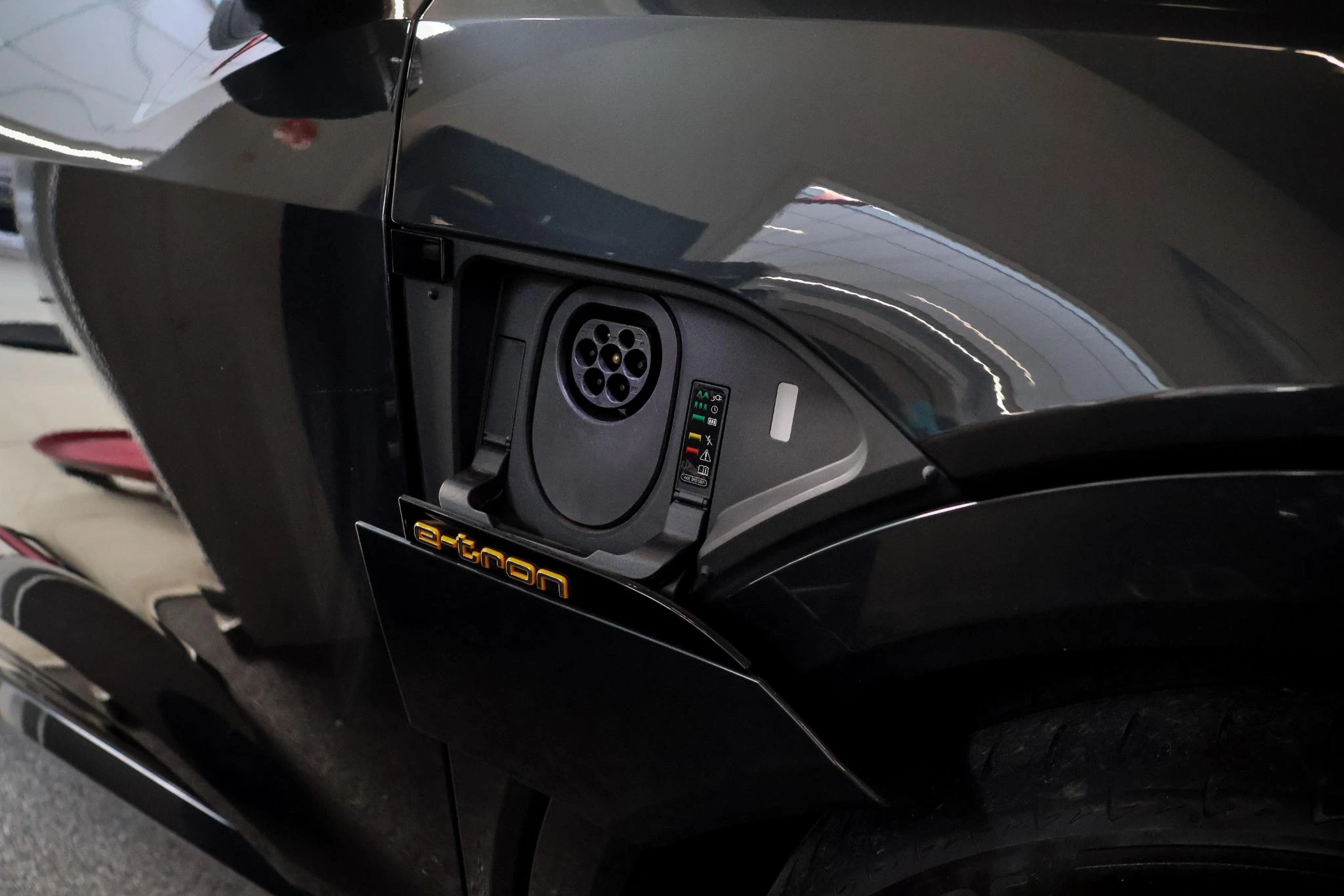 Hoofdafbeelding Audi e-tron