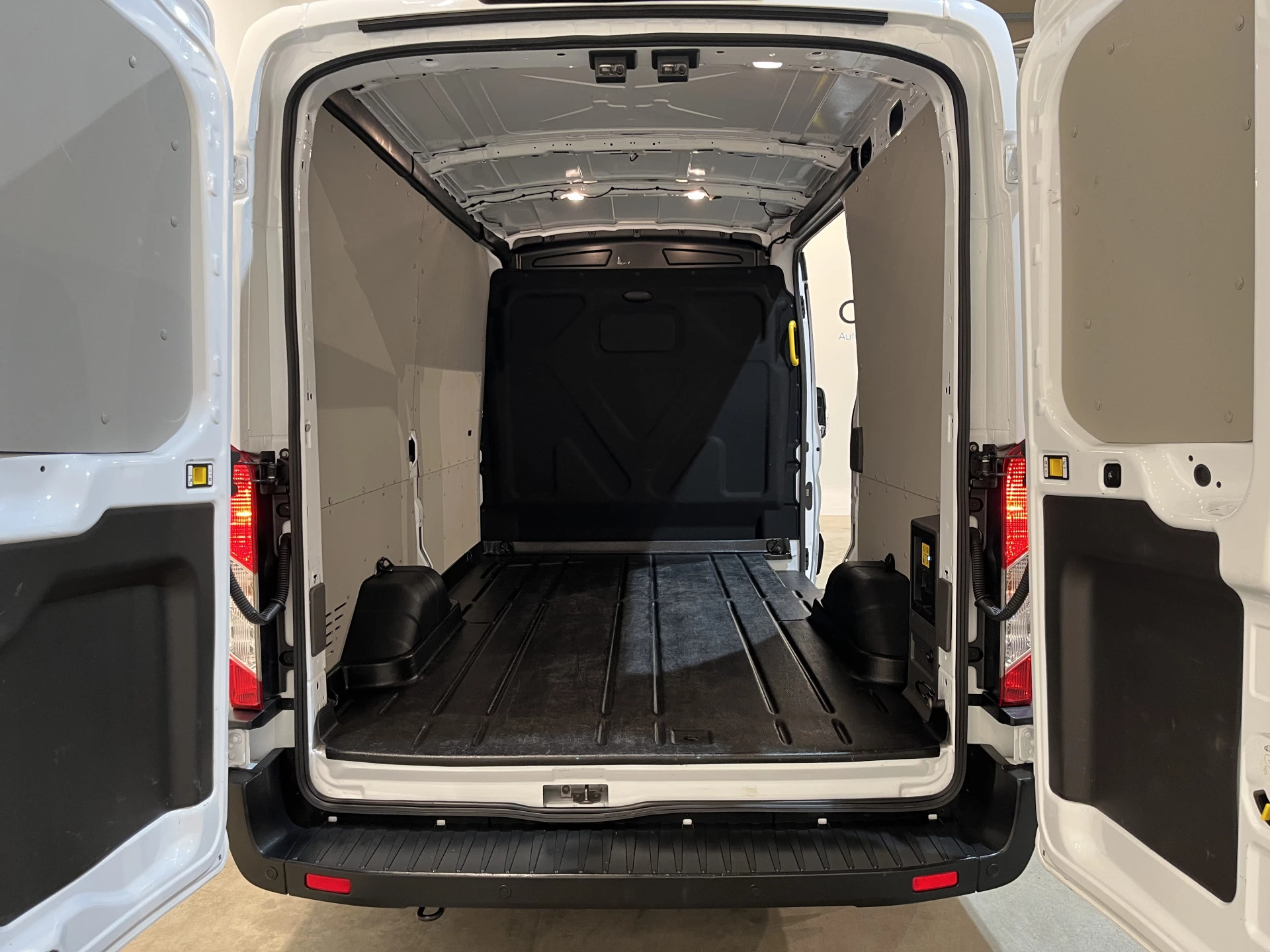 Hoofdafbeelding Ford E-Transit