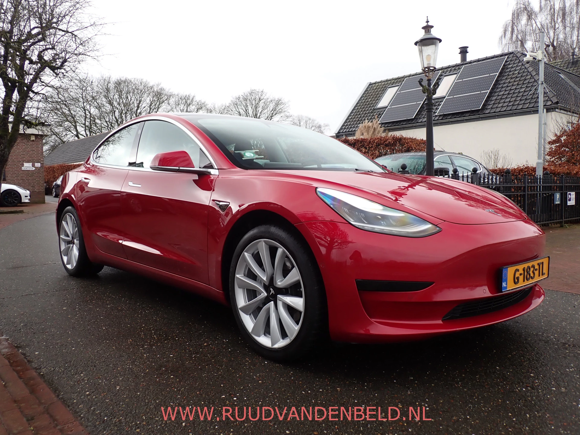 Hoofdafbeelding Tesla Model 3