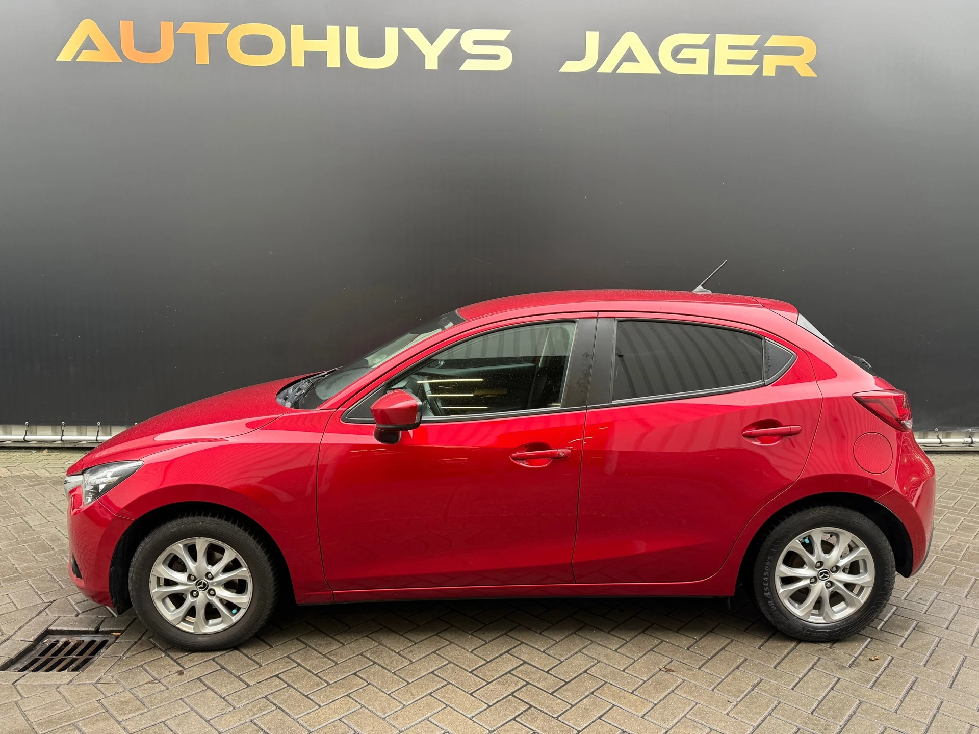 Hoofdafbeelding Mazda 2